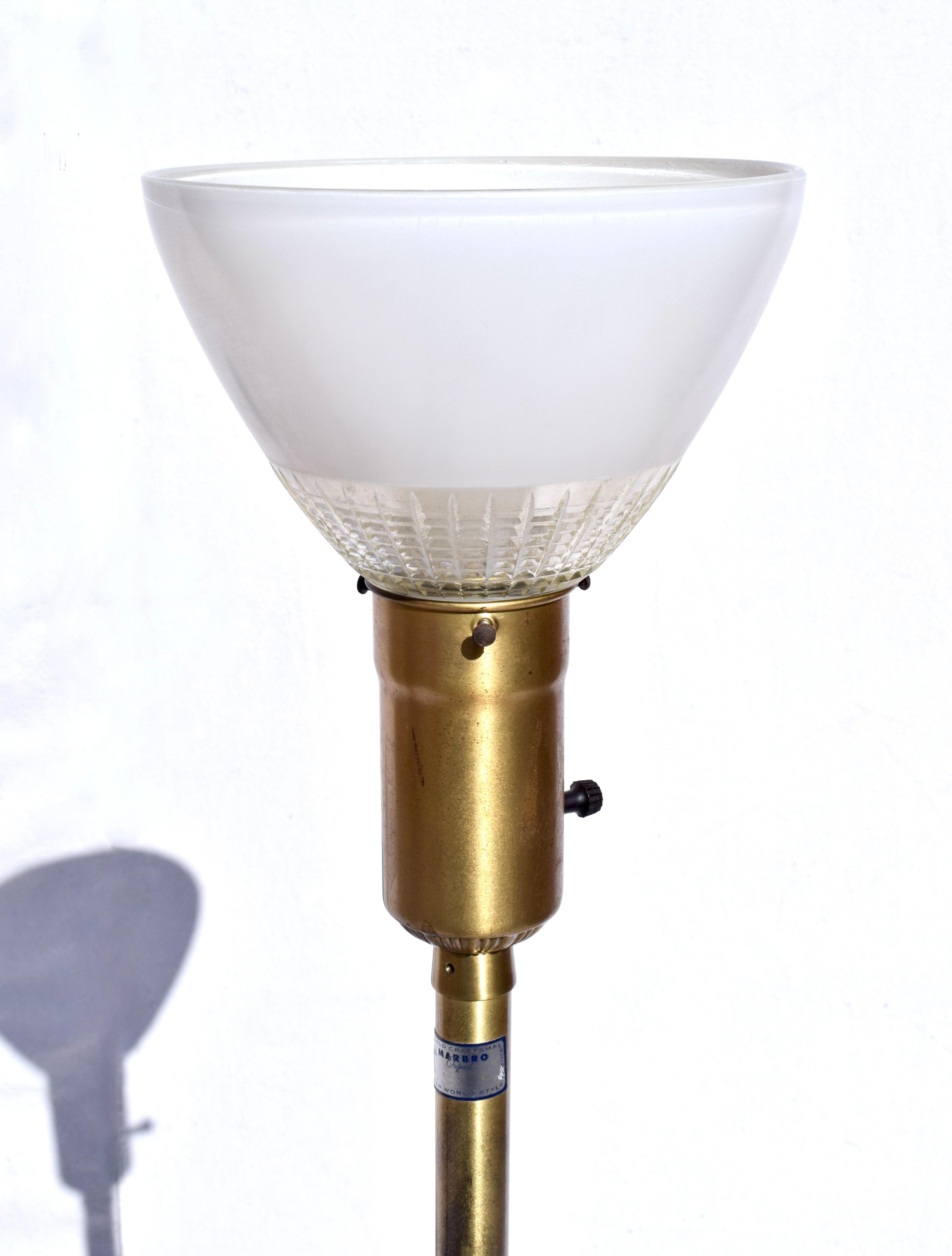Laiton Lampe Marbro Co. Paire de lampes de table monumentales en céramique dorée en vente