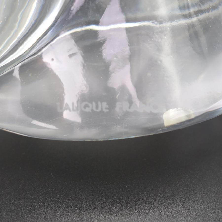 Milieu du XXe siècle Sculpture française en cristal de Cockatoo «ckatiel » de Marc Lalique, 1953 en vente