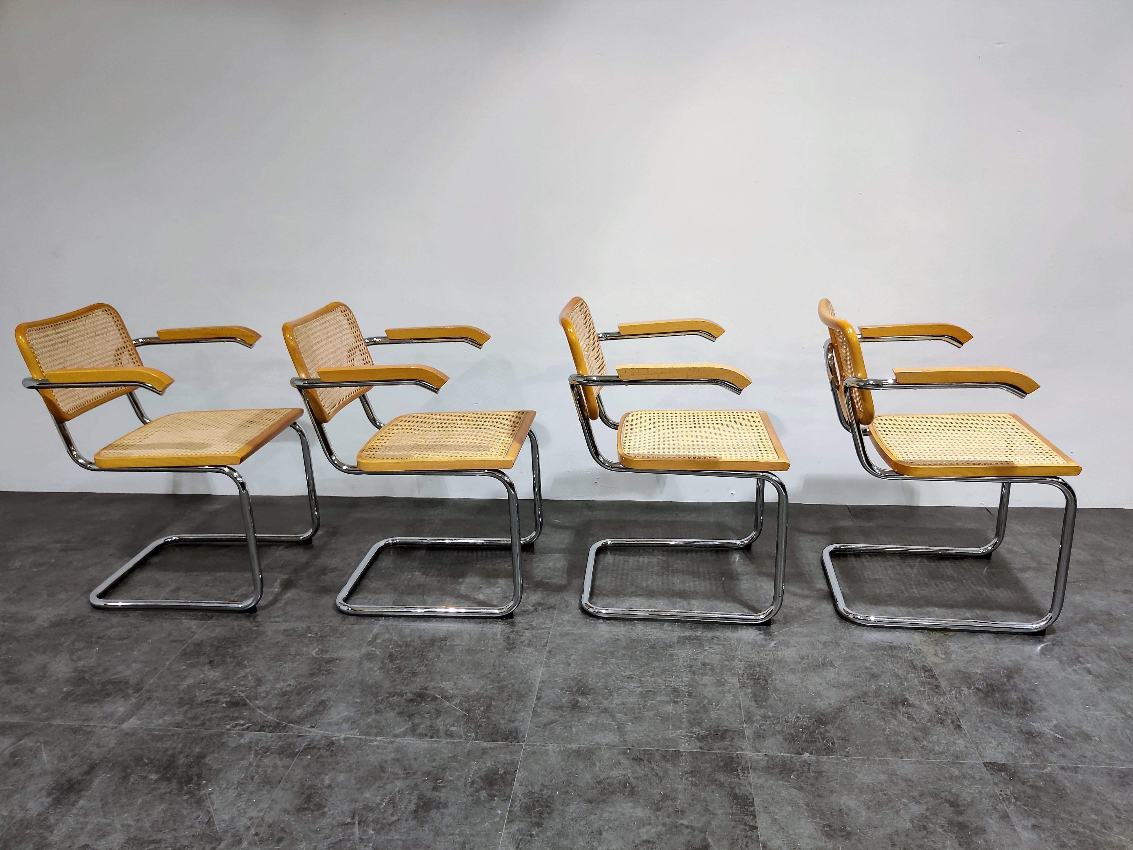 Vintage Marcel Breuer Cesca B64 Chairs by Fasem, Made in Italy, 1970s 'Set of 4' In Excellent Condition In Leuven, Vlaams Gewest