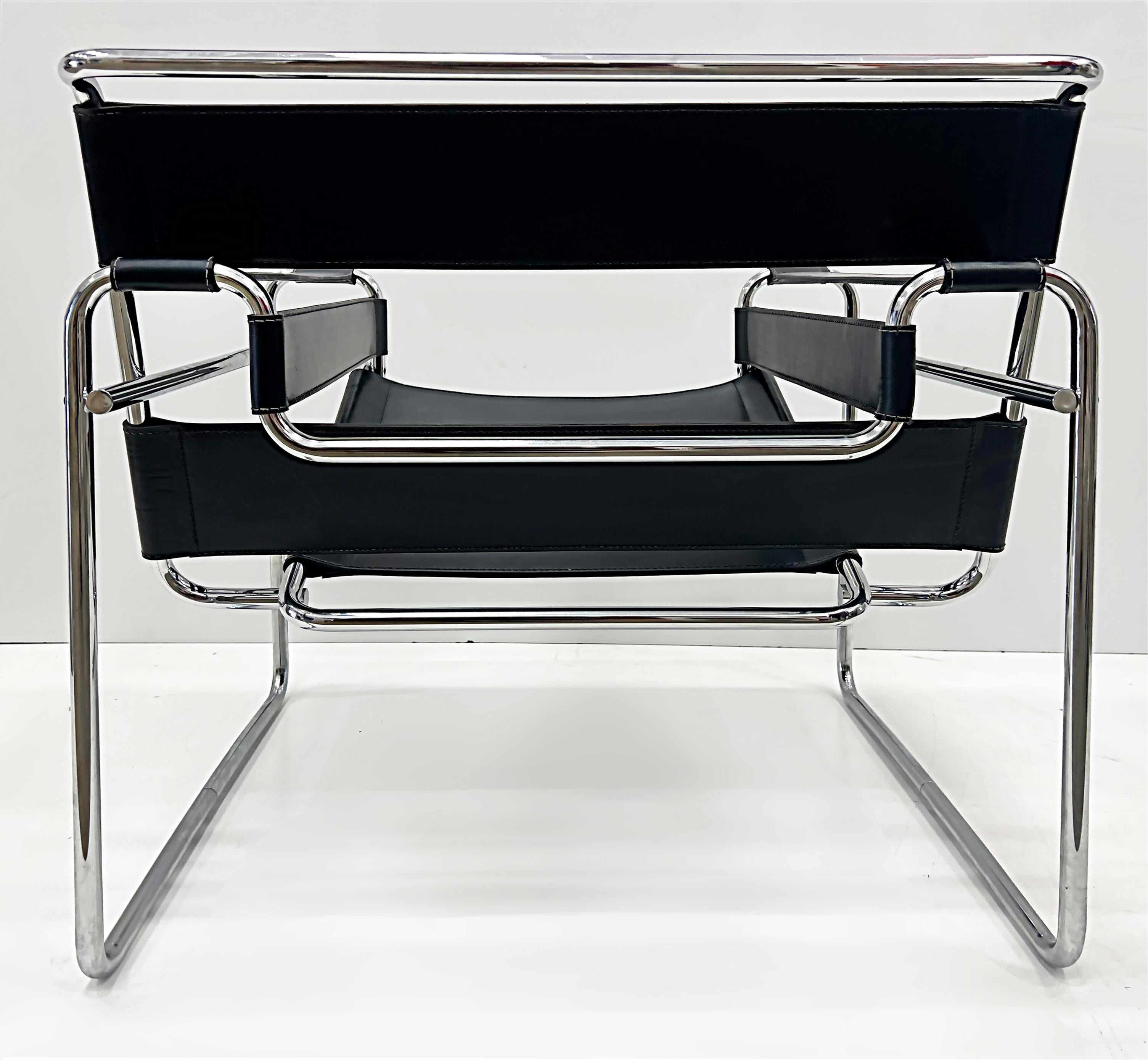 Vintage Marcel Breuer Knoll Wassily Chair in Black Leather, 1970s In Good Condition In Miami, FL