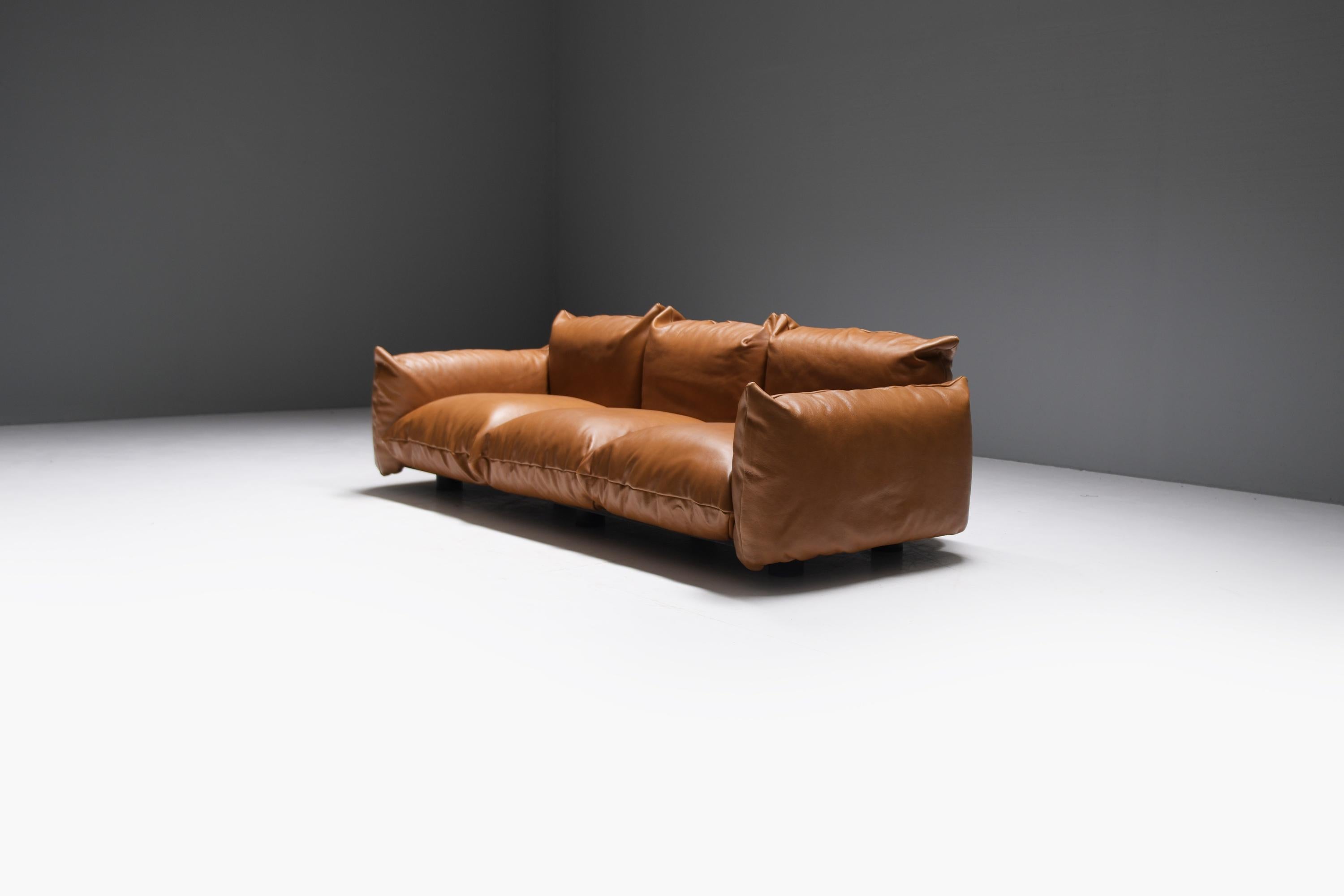 Italian Vintage Marenco 255 sofa in new cognac leather by Mario Marenco for ARFLEX Italy For Sale