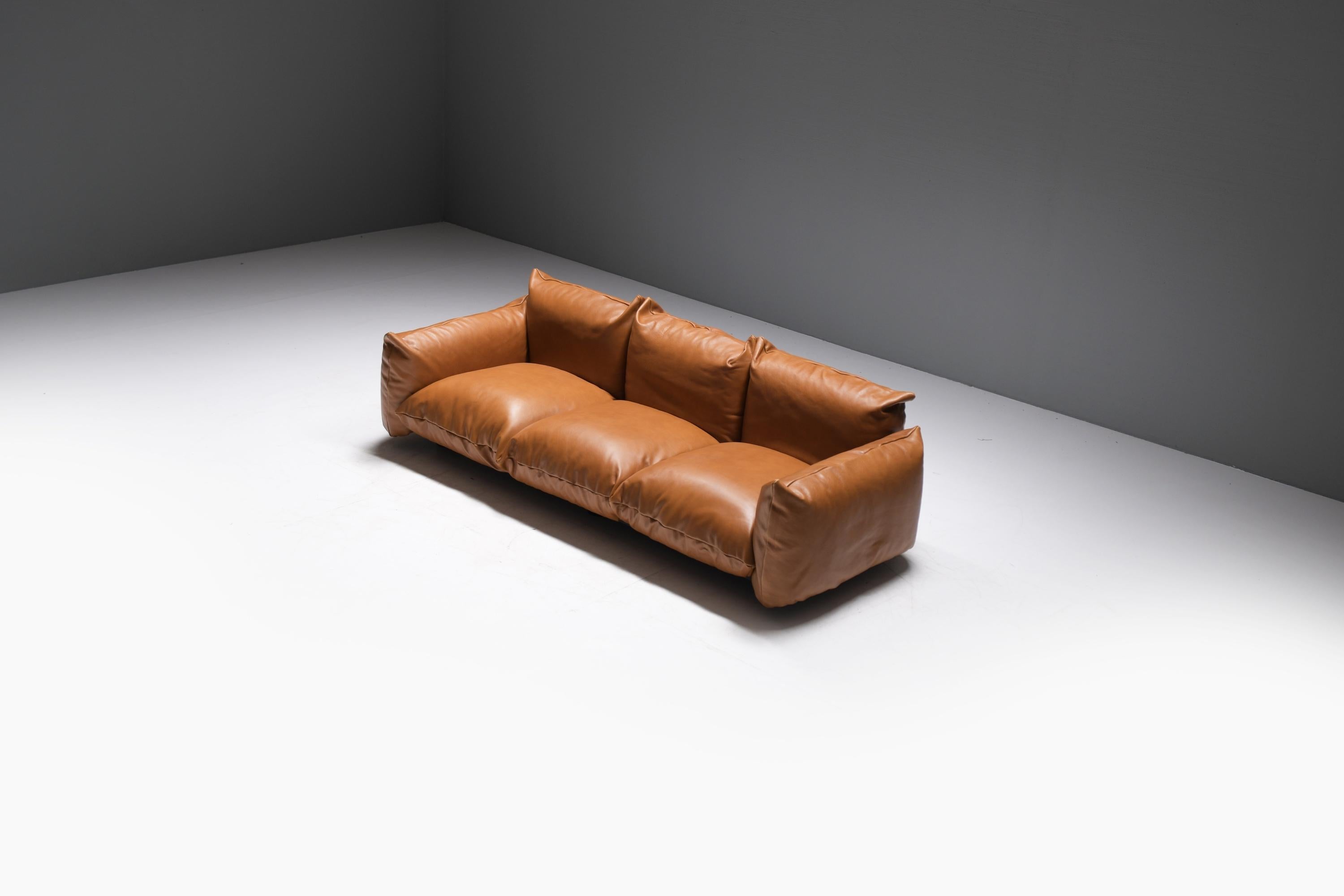 Vintage Marenco 255 sofa in new cognac leather by Mario Marenco for ARFLEX Italy In Good Condition For Sale In Buggenhout, Oost-Vlaanderen