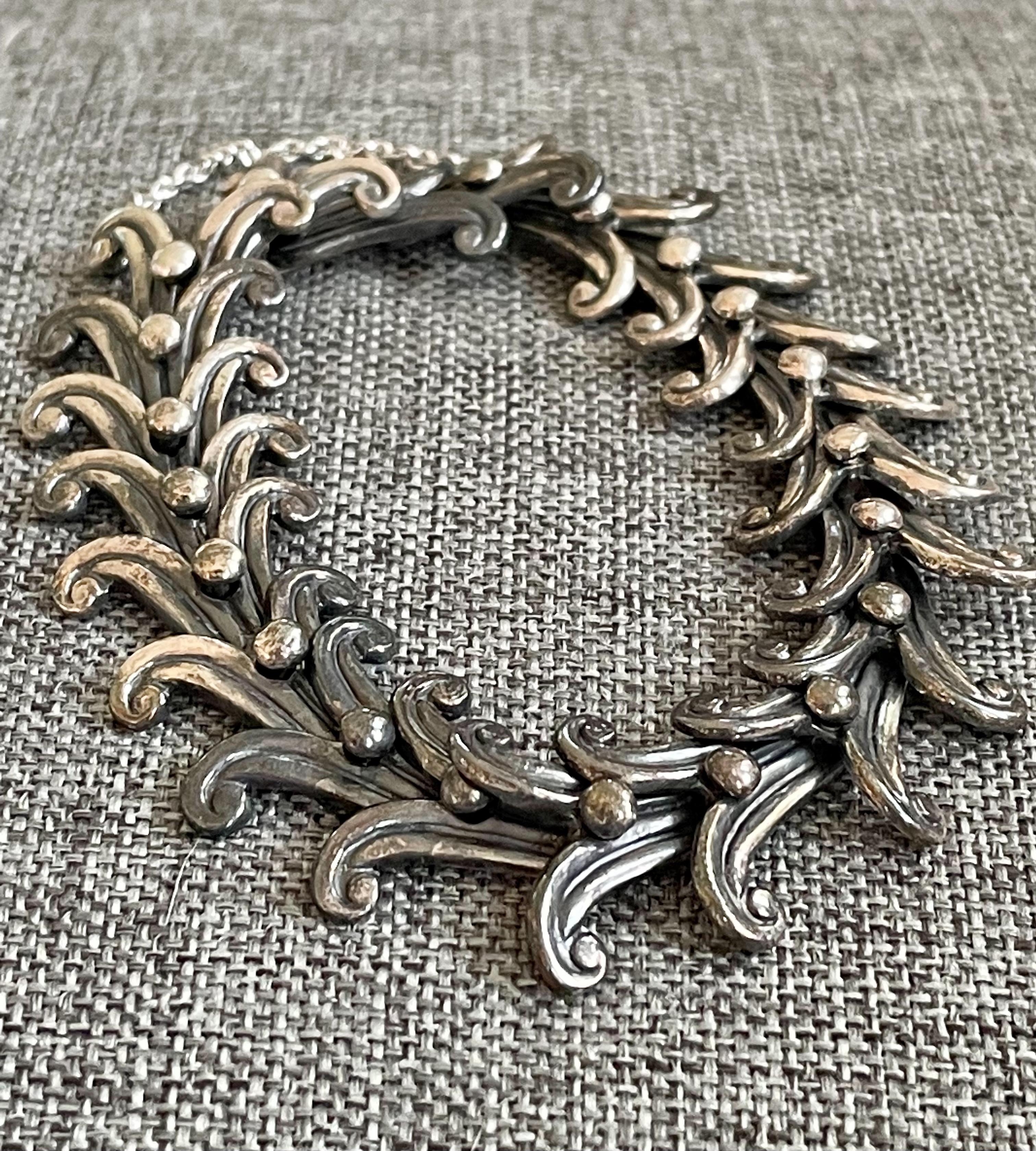 Women's Vintage Margot de Taxco Mexican Silver Swirl Bracelet For Sale