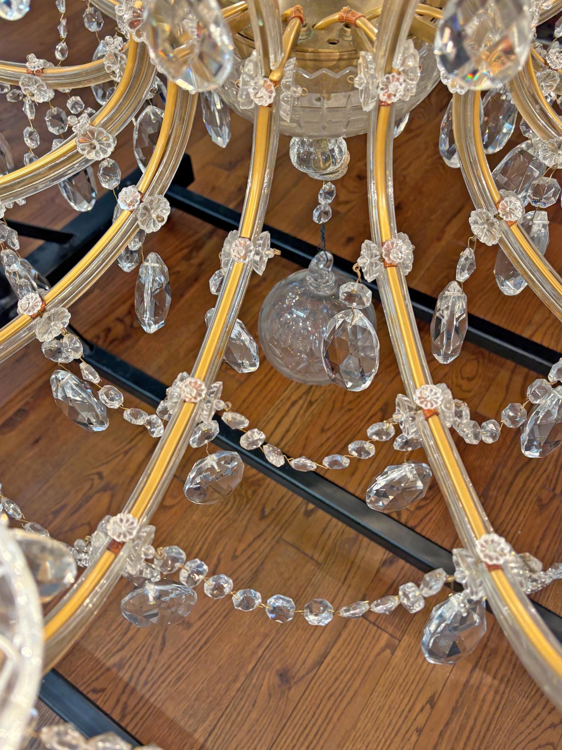 Metal Vintage Maria Thersea Crystal 12 Light Chandelier 36 X 39 X 39 For Sale