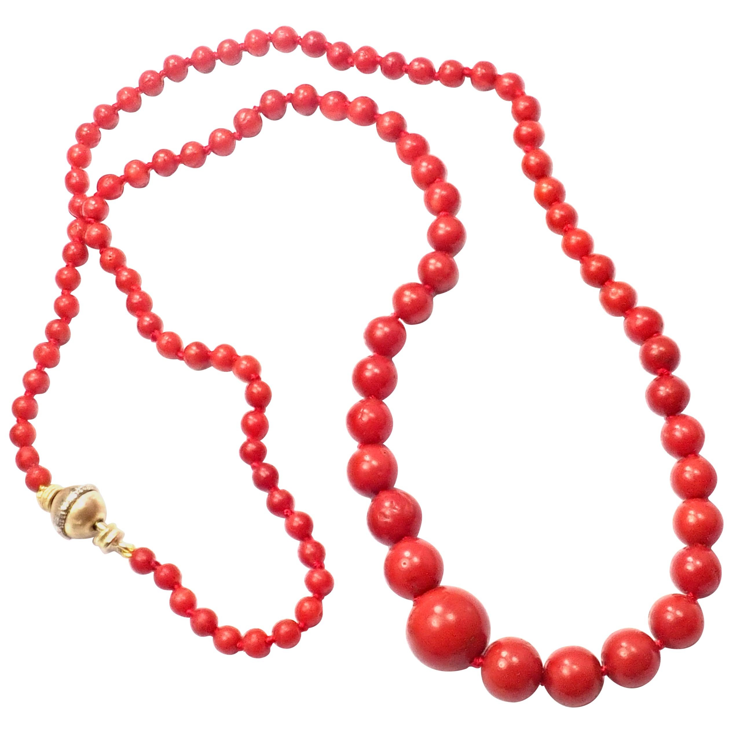 Vintage Mario Buccellati Graduated Red Coral Bead Yellow Gold Necklace