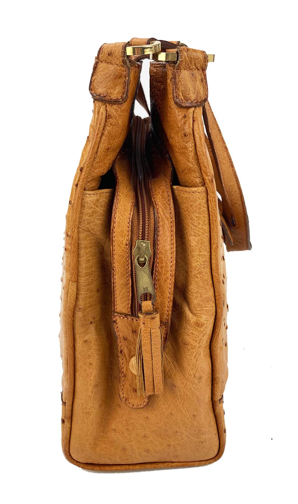 Vintage Mark Cross Tan Ostrich Shoulder Bag c1960s In Excellent Condition For Sale In Philadelphia, PA