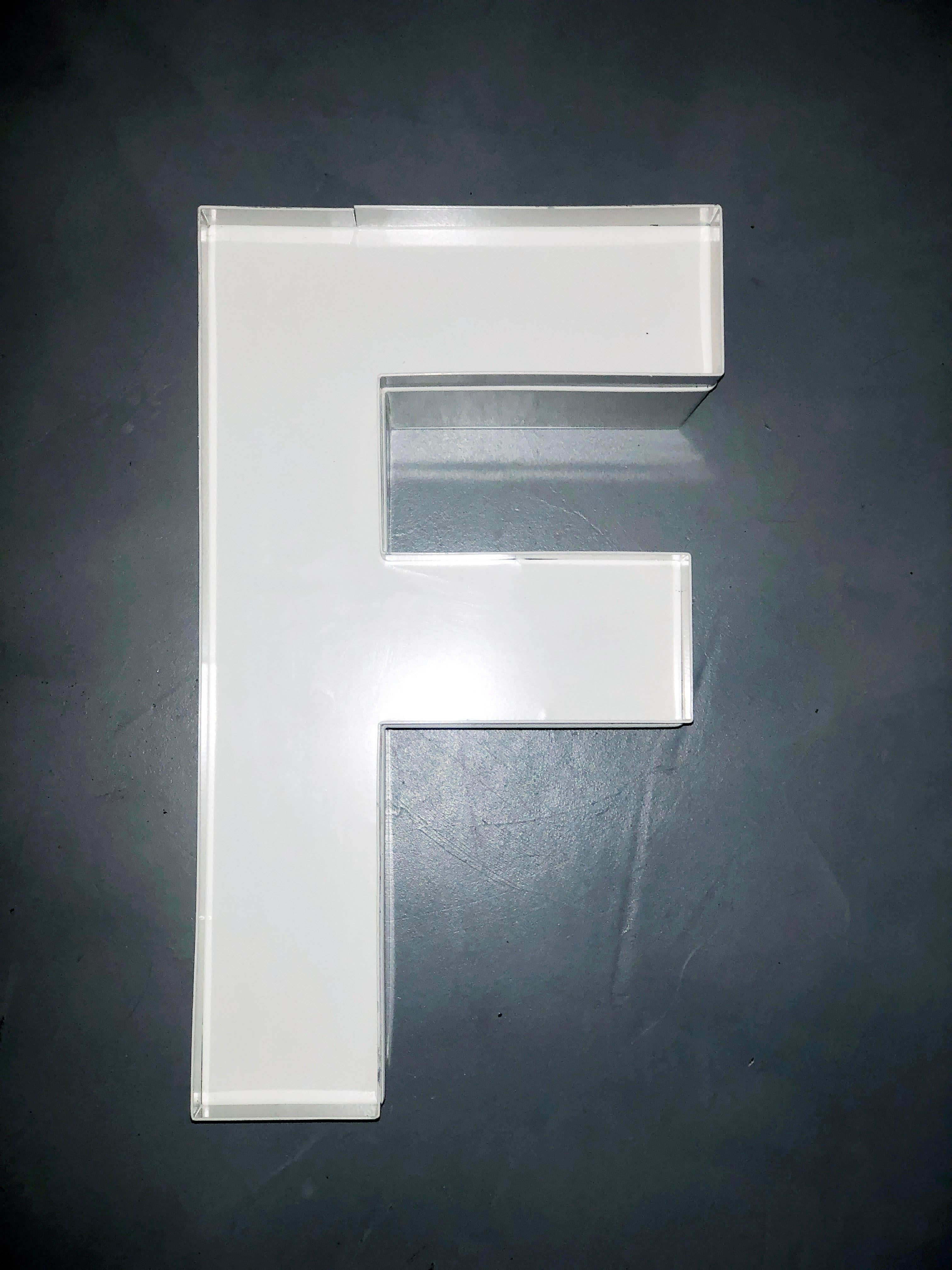Vintage Marquee Box Letter F - Metal channel letter - Advertisement For Sale 3