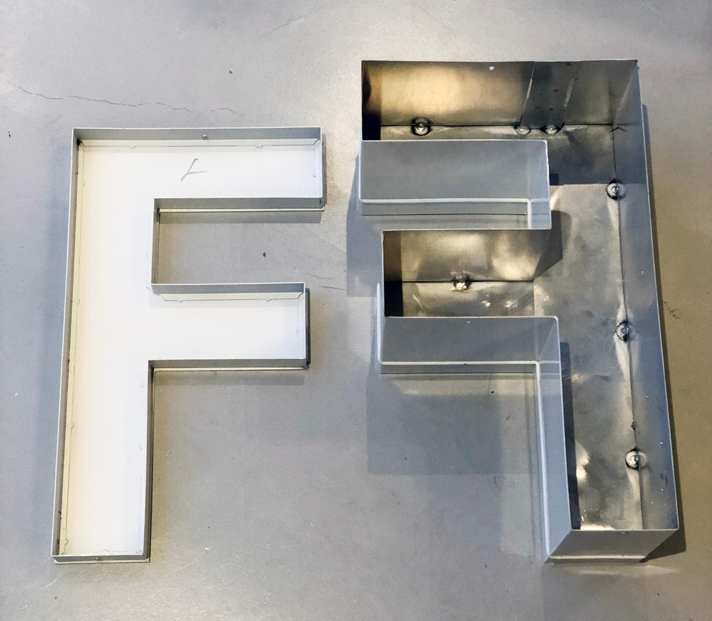 Vintage Marquee Box Letter F - Metal channel letter - Advertisement For Sale 5