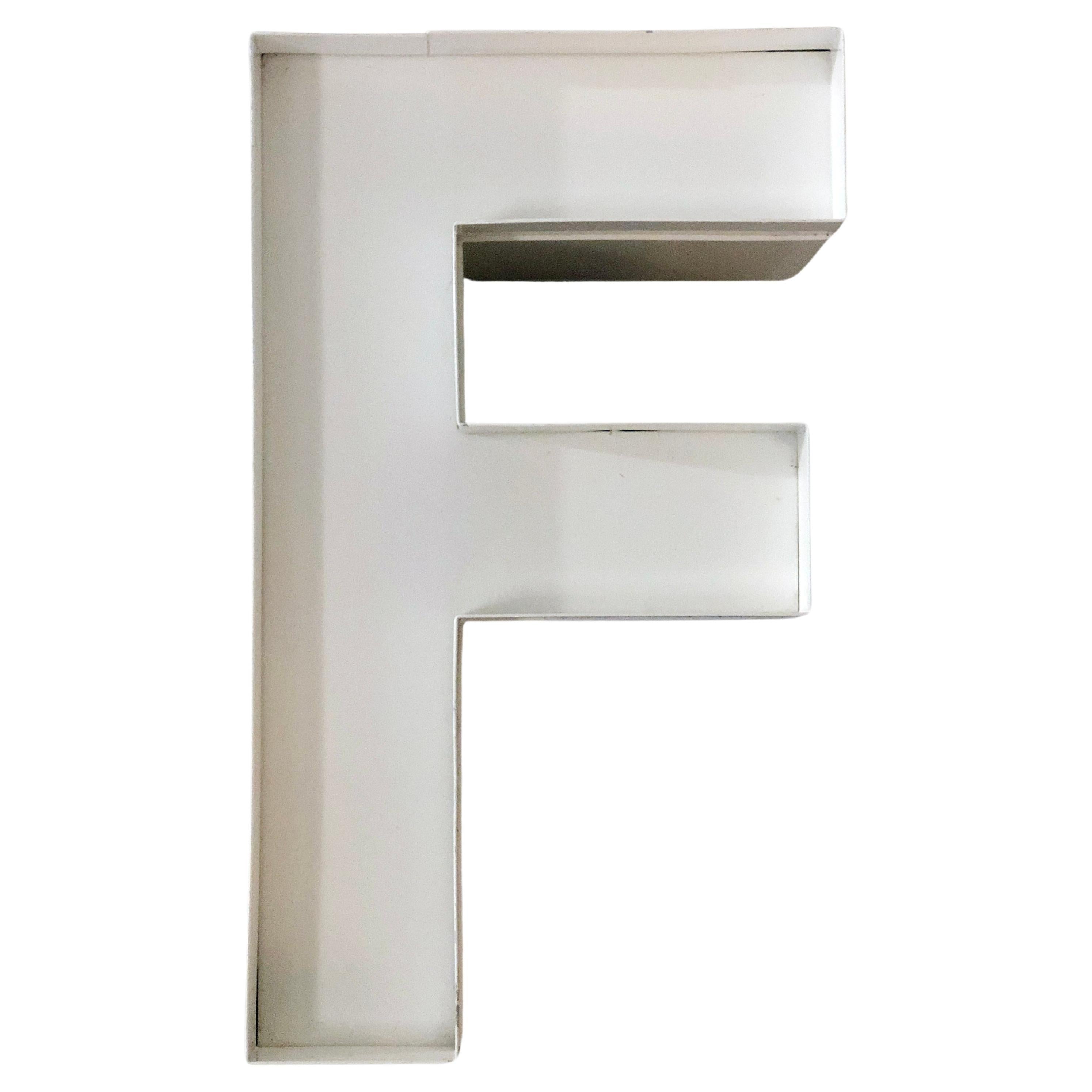 Vintage Marquee Box Letter F - Metal channel letter - Advertisement For Sale