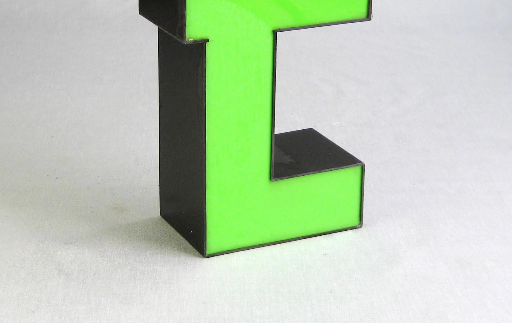 Marquee Neon Box Buchstabe E -Art Deco- Neon Kanal Buchstabe - Werbung (Handgefertigt) im Angebot
