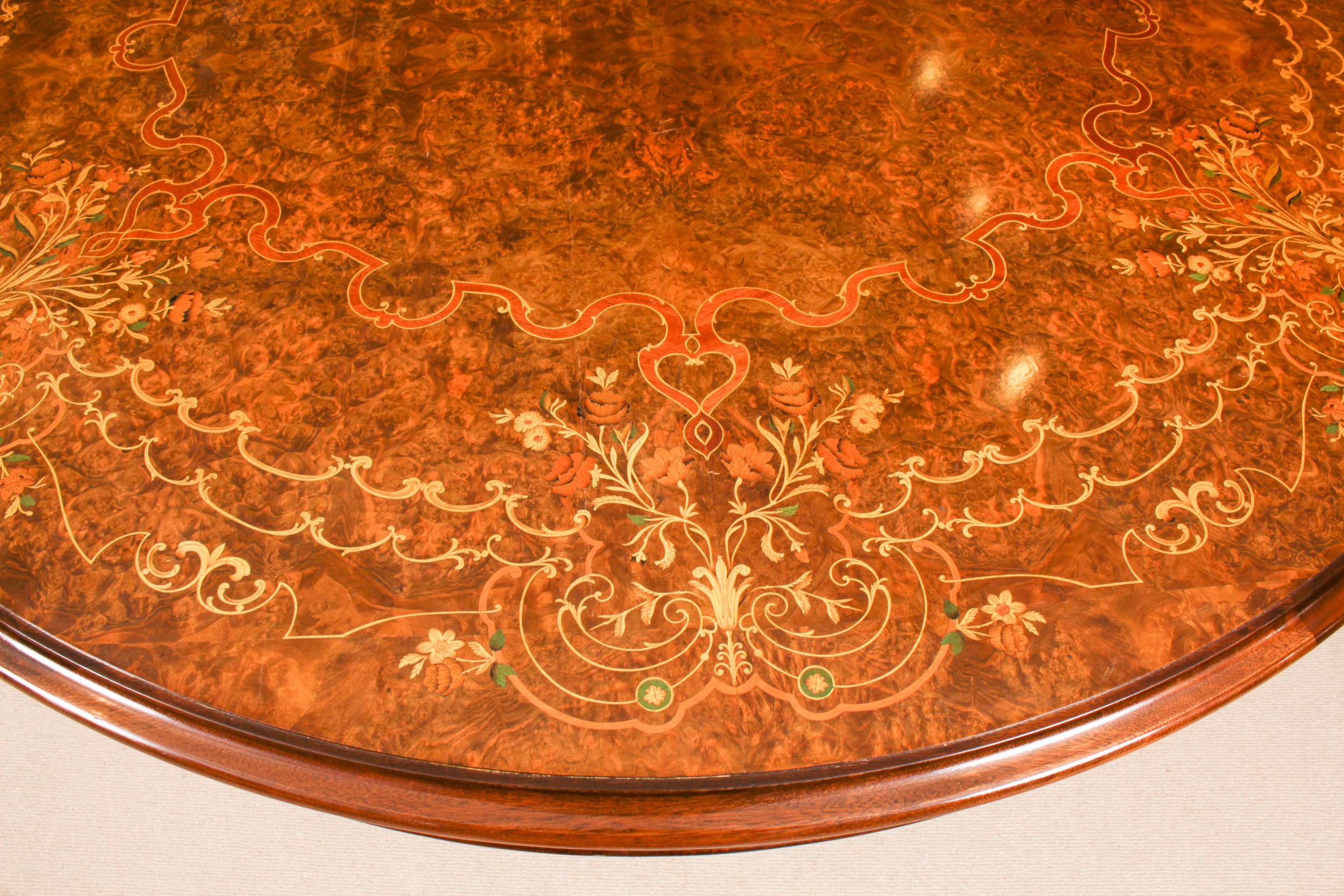 Vintage Marquetry Burr Walnut Dining Table & 8 Dining Chairs 20th Century In Good Condition For Sale In London, GB