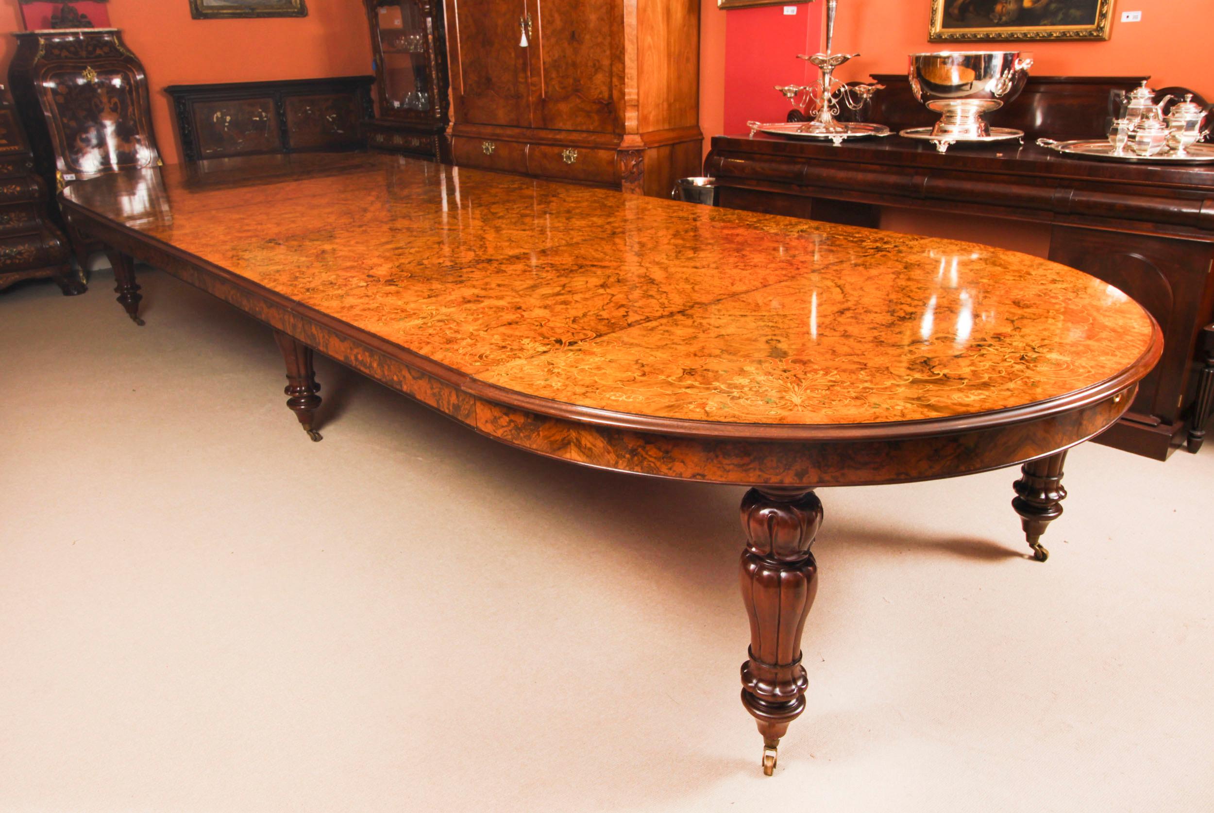 Vintage Marquetry Burr Walnut Extending Dining Table & 16 Chairs 20th C In Good Condition For Sale In London, GB