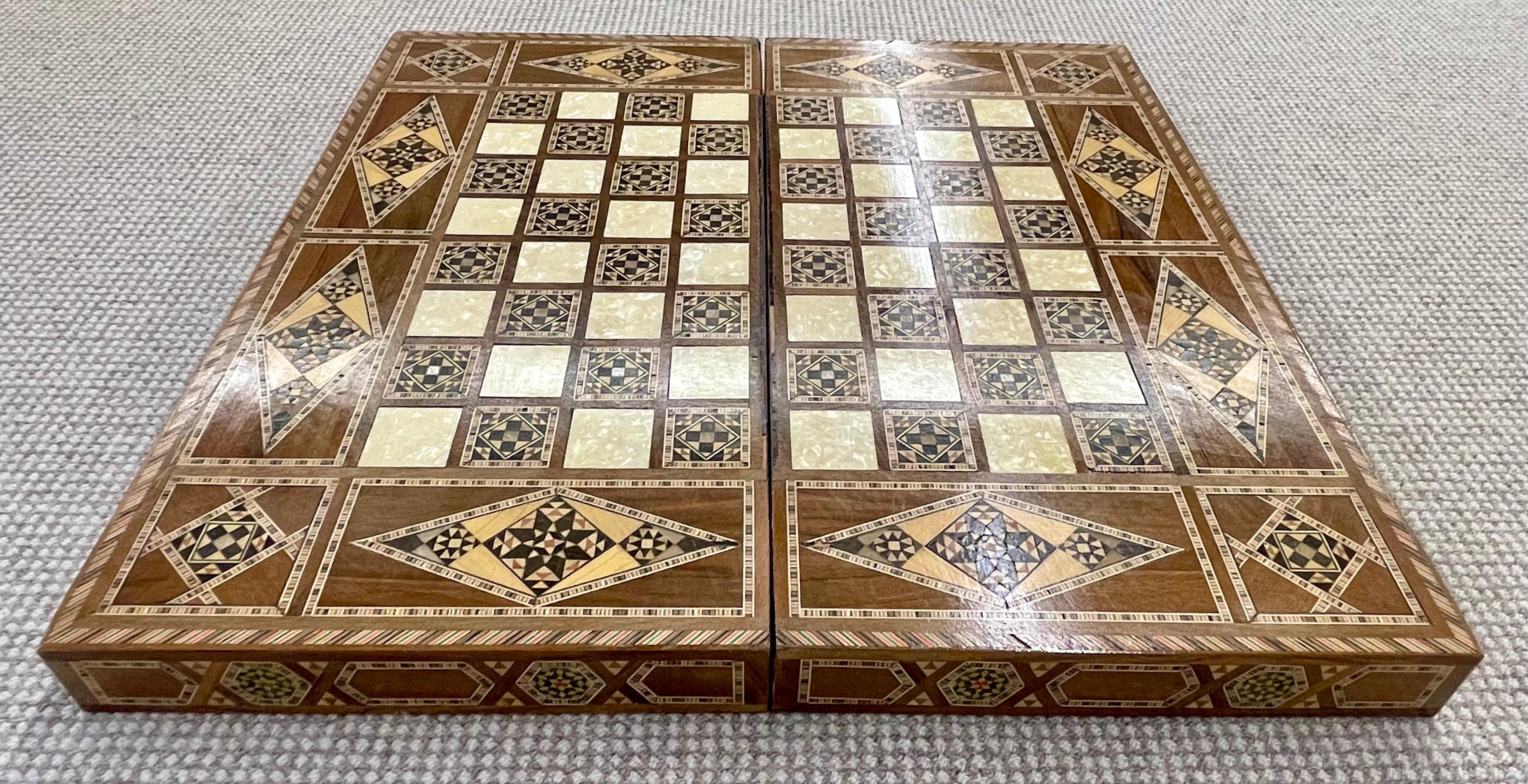 Vintage Marquetry Wood Game Board Case, Chess, Checker & Backgammon. 7