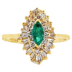 Vintage Marquise 0.68 Ct Emerald 18K Yellow Gold Ring Double Halo Diamonds