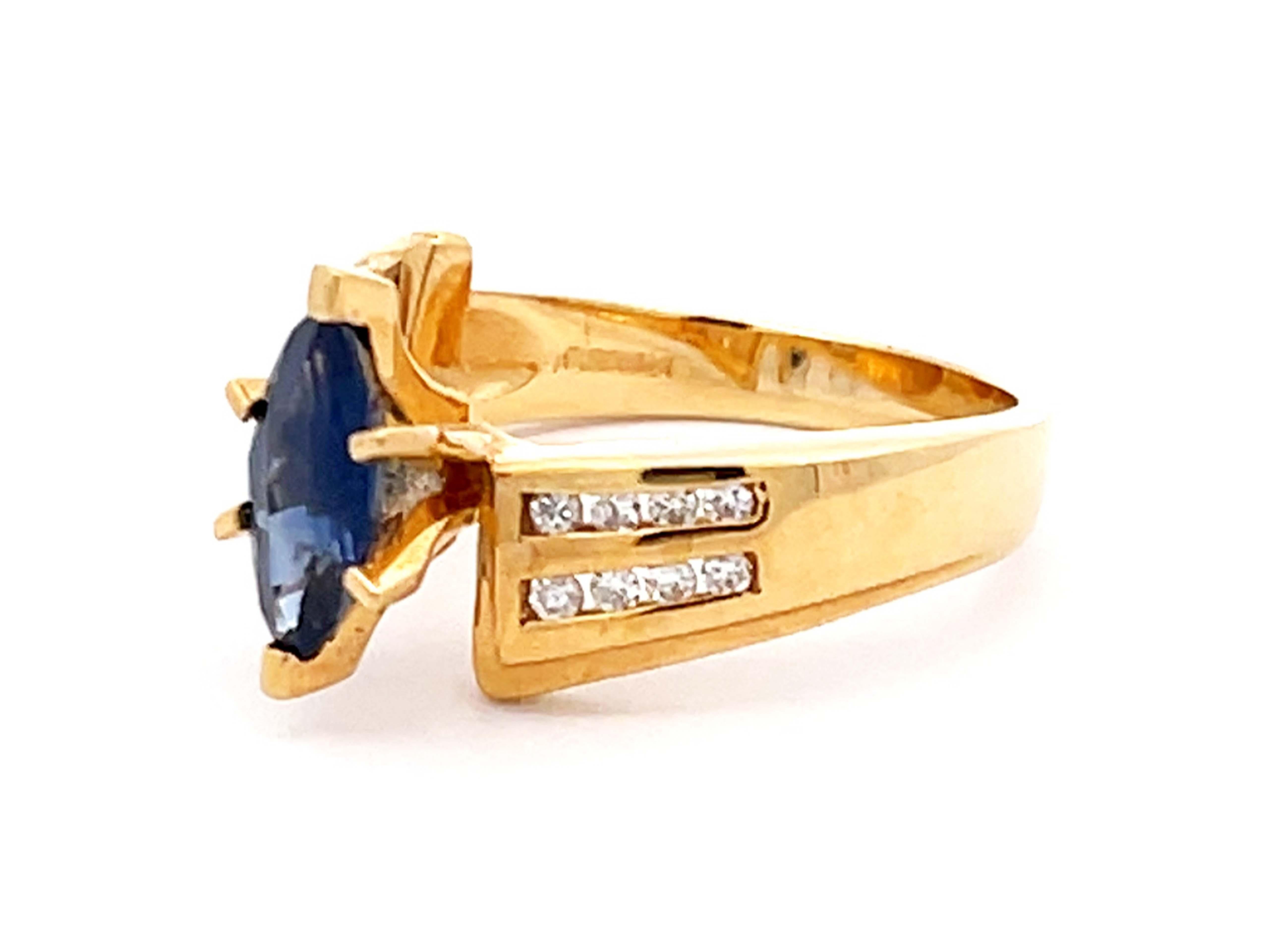 Modern Vintage Marquise Blue Sapphire and Diamond Ring in 14k Yellow Gold For Sale