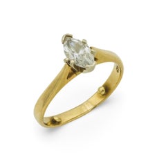 Anello di fidanzamento vintage con diamante taglio marquise in oro giallo 14k