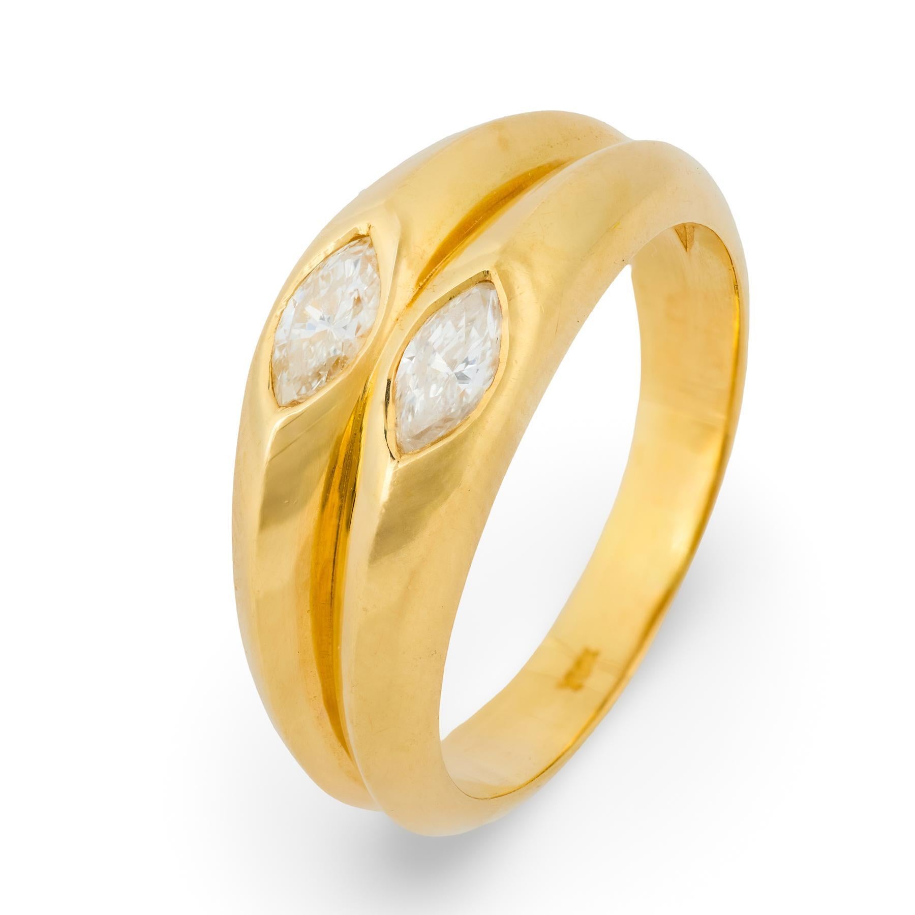 Anillo vintage de dos piedras de oro amarillo de 18k con diamante talla marquesa en venta 2