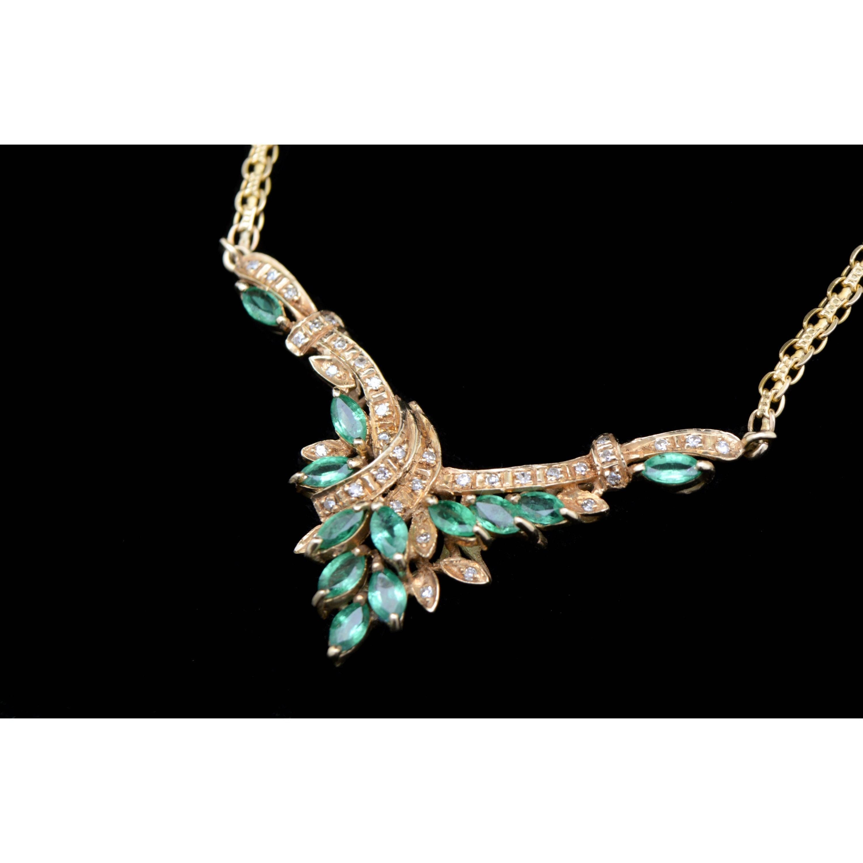 Vintage Marquise Cut Emerald Diamonds Necklace, Unique 18K Gold Diamond Necklace For Her, - Antique Diamond Gold Necklace 
 
 Item Description
 → Handmade, Made to order
 → Material: SOLID 18K/18K GOLD
 
 
 Stone Details :
 
 CENTER STONES 
 Stone