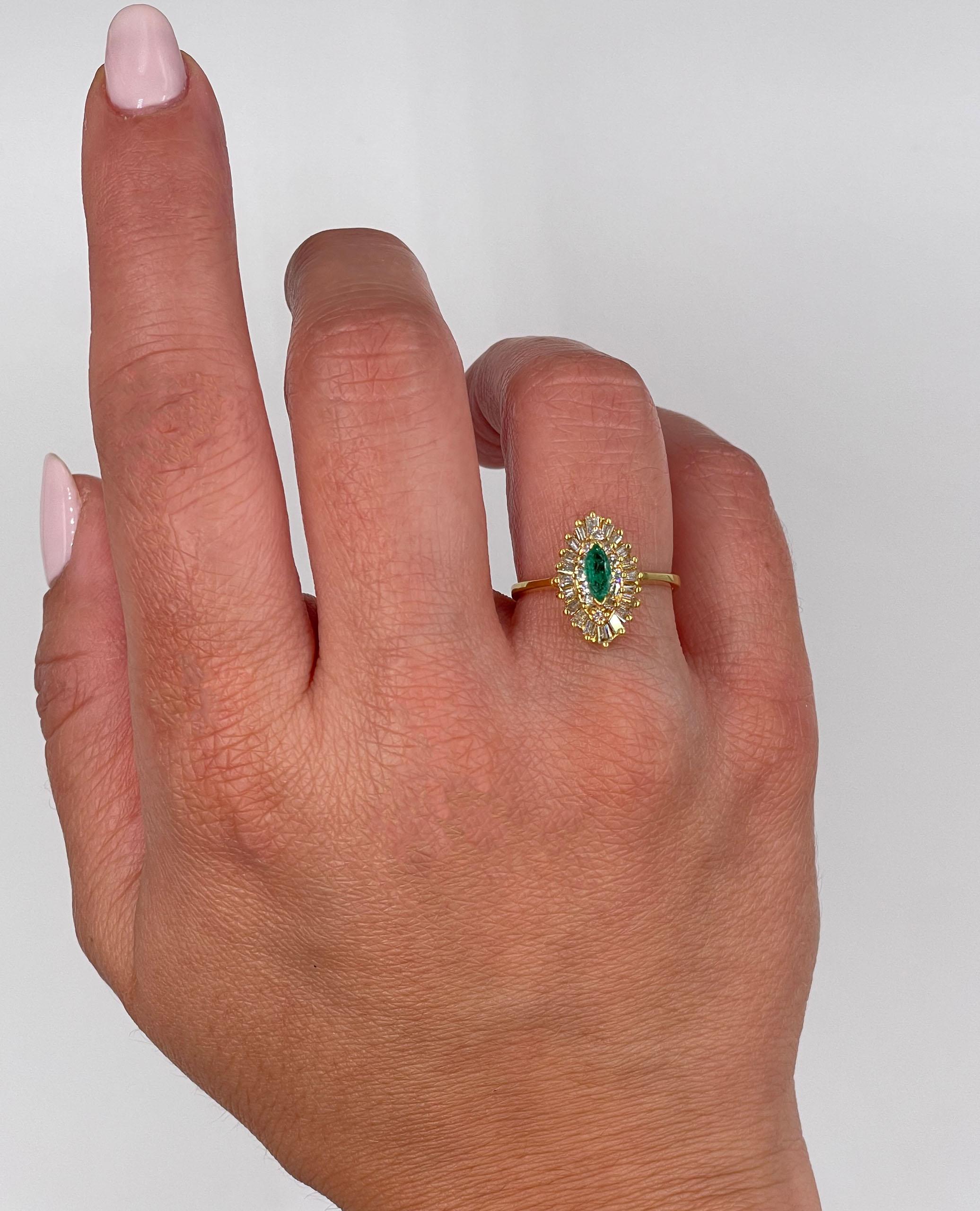 Vintage Marquise Emerald Ring Double Halo Round & Baguette Diamonds in 18K Gold In New Condition For Sale In Old Tappan, NJ