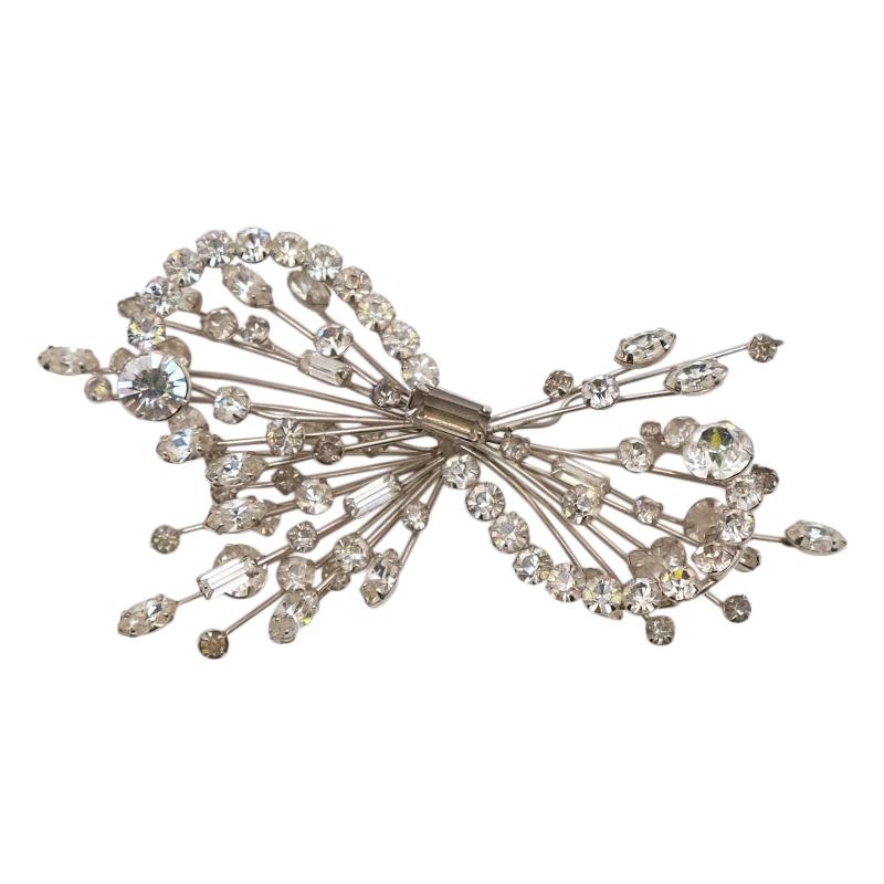 Vintage Marvella Bow Brooch With RHinestones 1950's For Sale