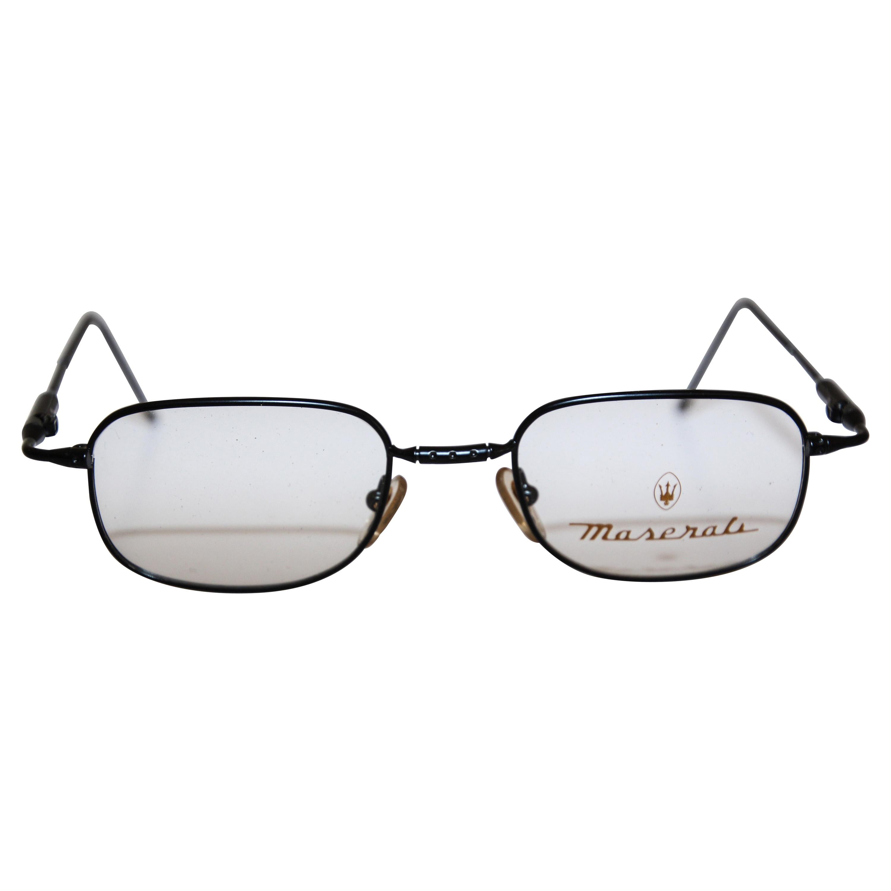 Maserati - Lunettes de soleil vintage noires en titane en vente