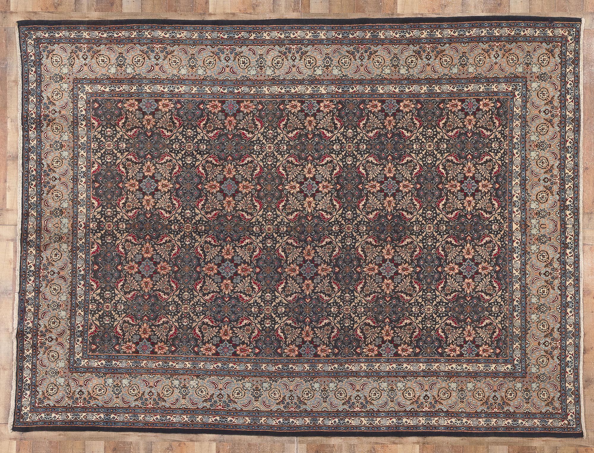 Vintage Mashhad Persian Rug, Traditional Sensibility Meets Regal Charm For Sale 1