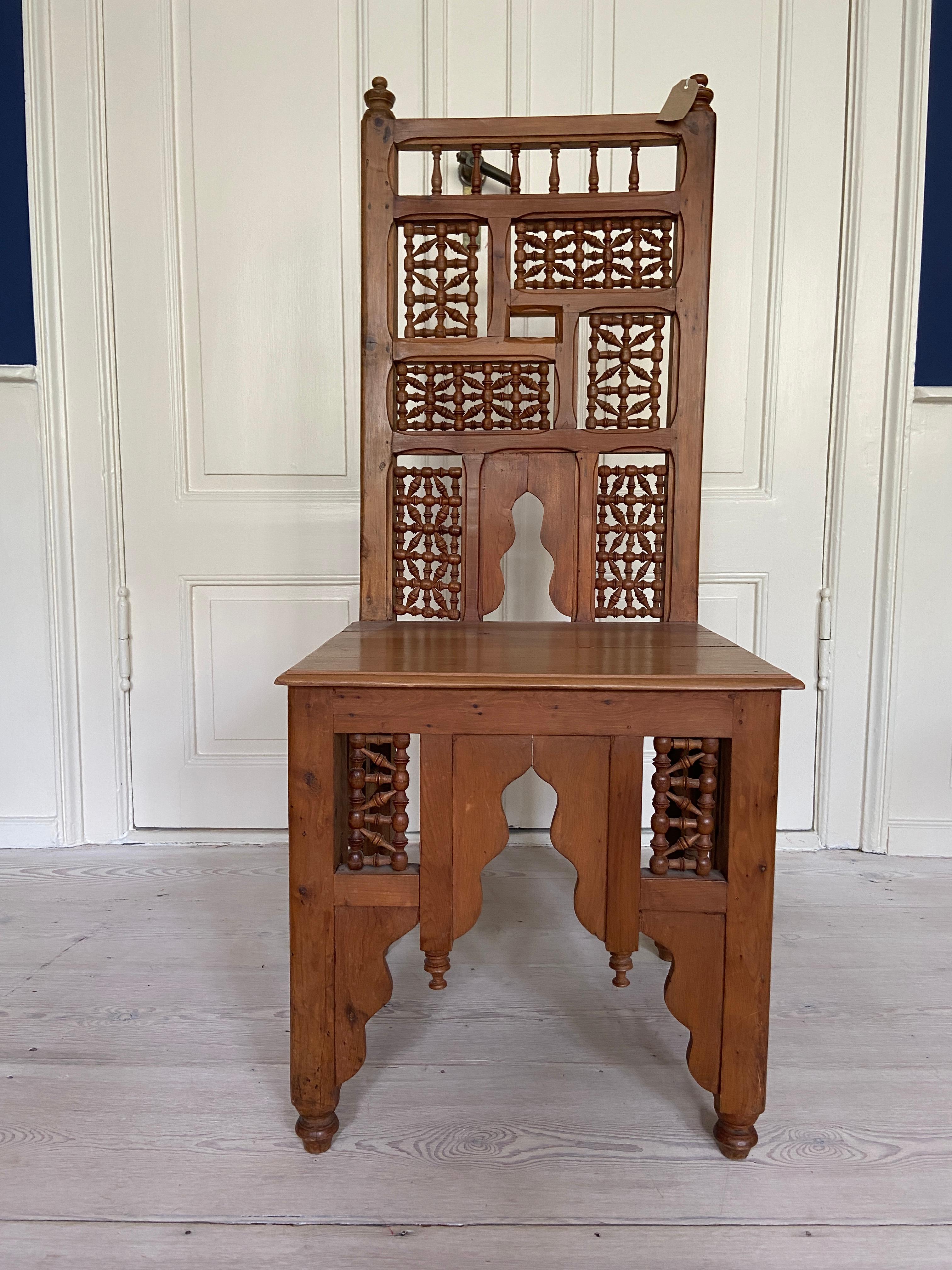 English Vintage Mashrabiya Moorish Side Chair in Cedar Wood, England, Early 20th Century For Sale