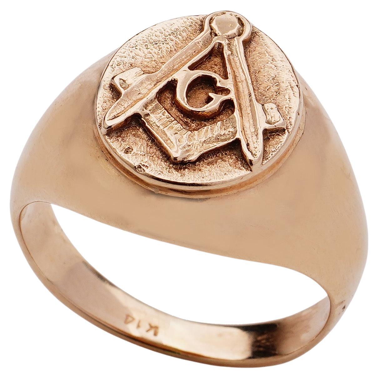 Mystery and Virtue Rare Masonic Knights Templar Ring at 1stDibs