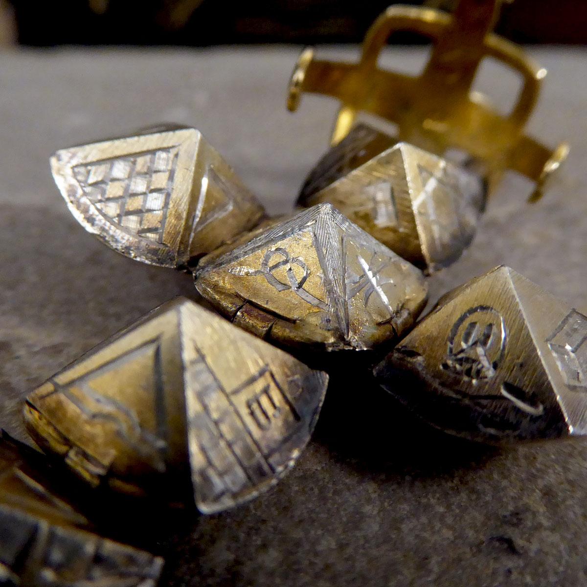 Masonic Folding Orb, Gold-Anhänger in Silber und Gold 1