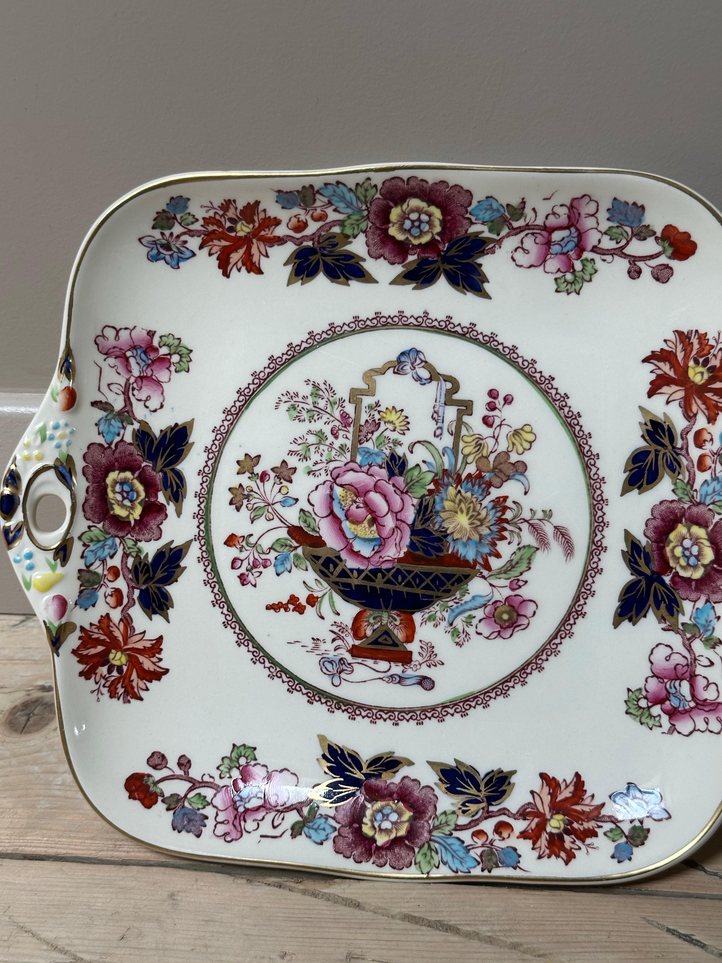 Vintage Mason's Brokat Ironstone Kuchen Servierplatte, vergoldet & Multi Floral (Englisch) im Angebot
