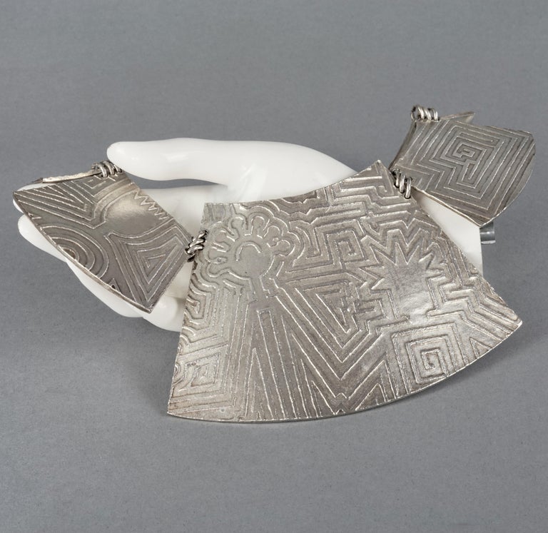 Collier Ras Du Cou Biche De Bere - Plaqué Rhodium Argenté - Breloque Carrée Moderne - 41 Cm