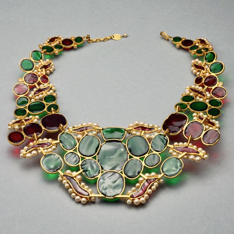 Vintage Massive CHANEL MAISON GRIPOIX Poured Glass Choker Bib Necklace For Sale 9