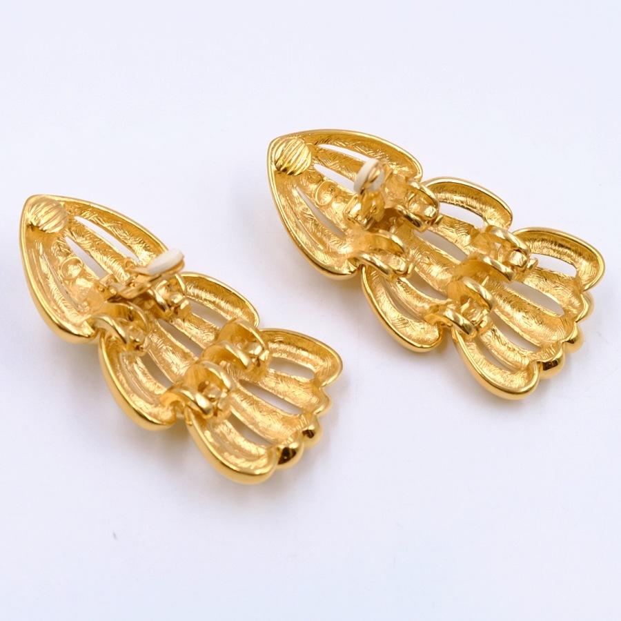 vintage givenchy clip on earrings