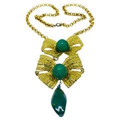 Collar vintage masivo de cristal verde dorado de diseño