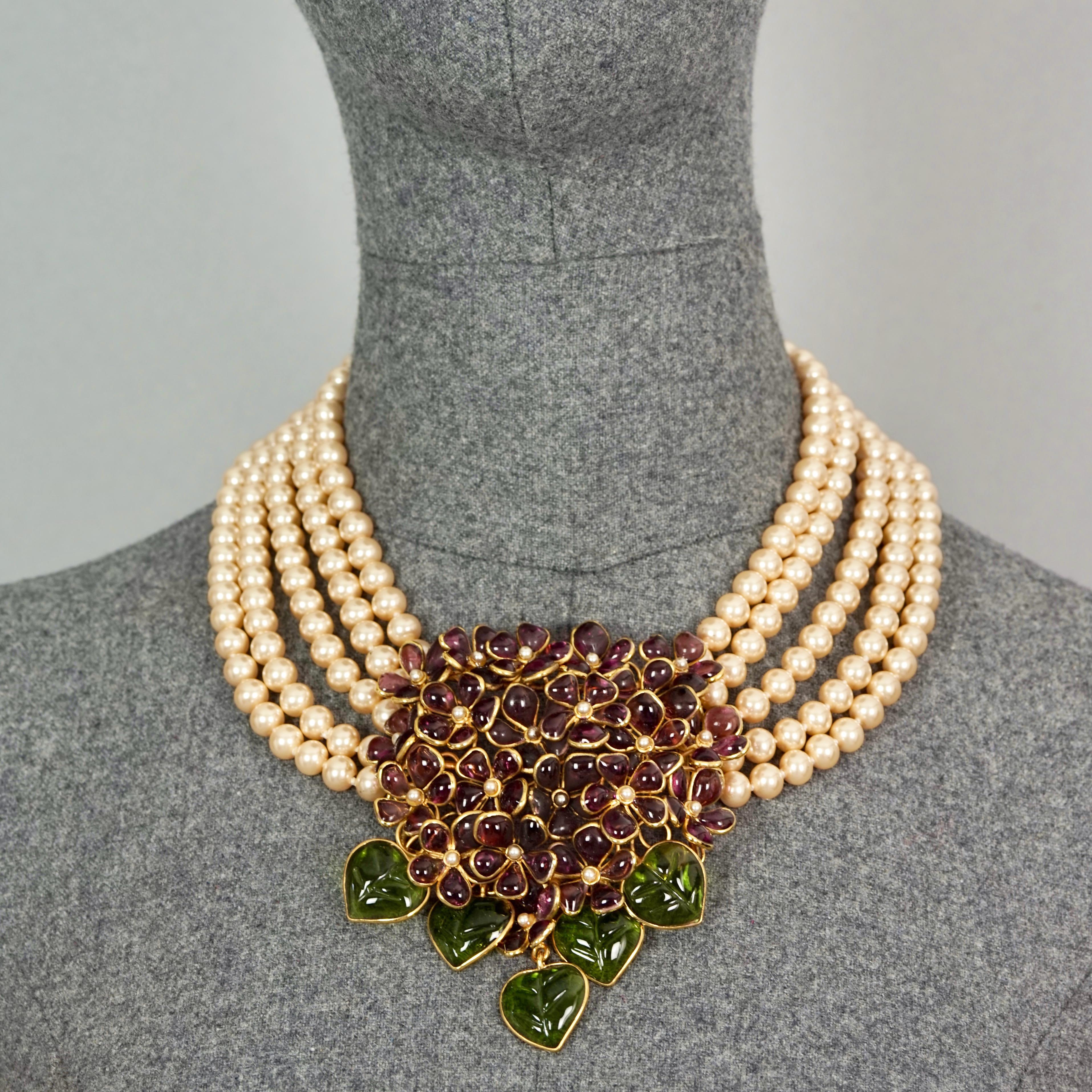 Vintage Massive GRIPOIX Camellia Bouquet Flower Multi Strand Pearl Necklace

Measurements:
Height: 3.93 inches (10 cm)
Width: 3.34 inches (8.5 cm)
Wearable Length: 16.53 inches to 18.89 inches (42 cm to 48 cm)

Features:
- Massive Gripoix/ glass