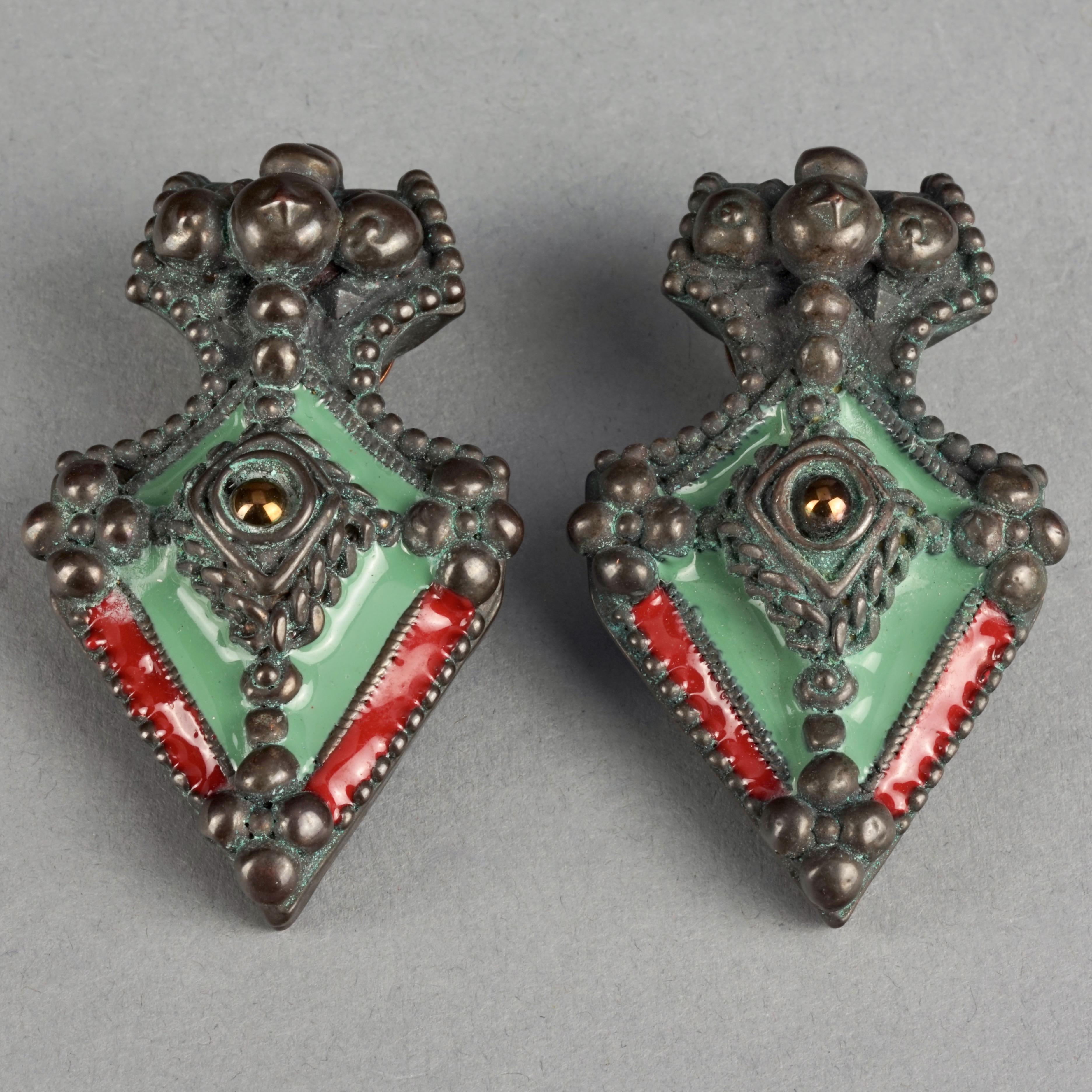 Vintage Massive JEAN PAUL GAULTIER Ethnic Tribal Enamel Earrings In Excellent Condition For Sale In Kingersheim, Alsace