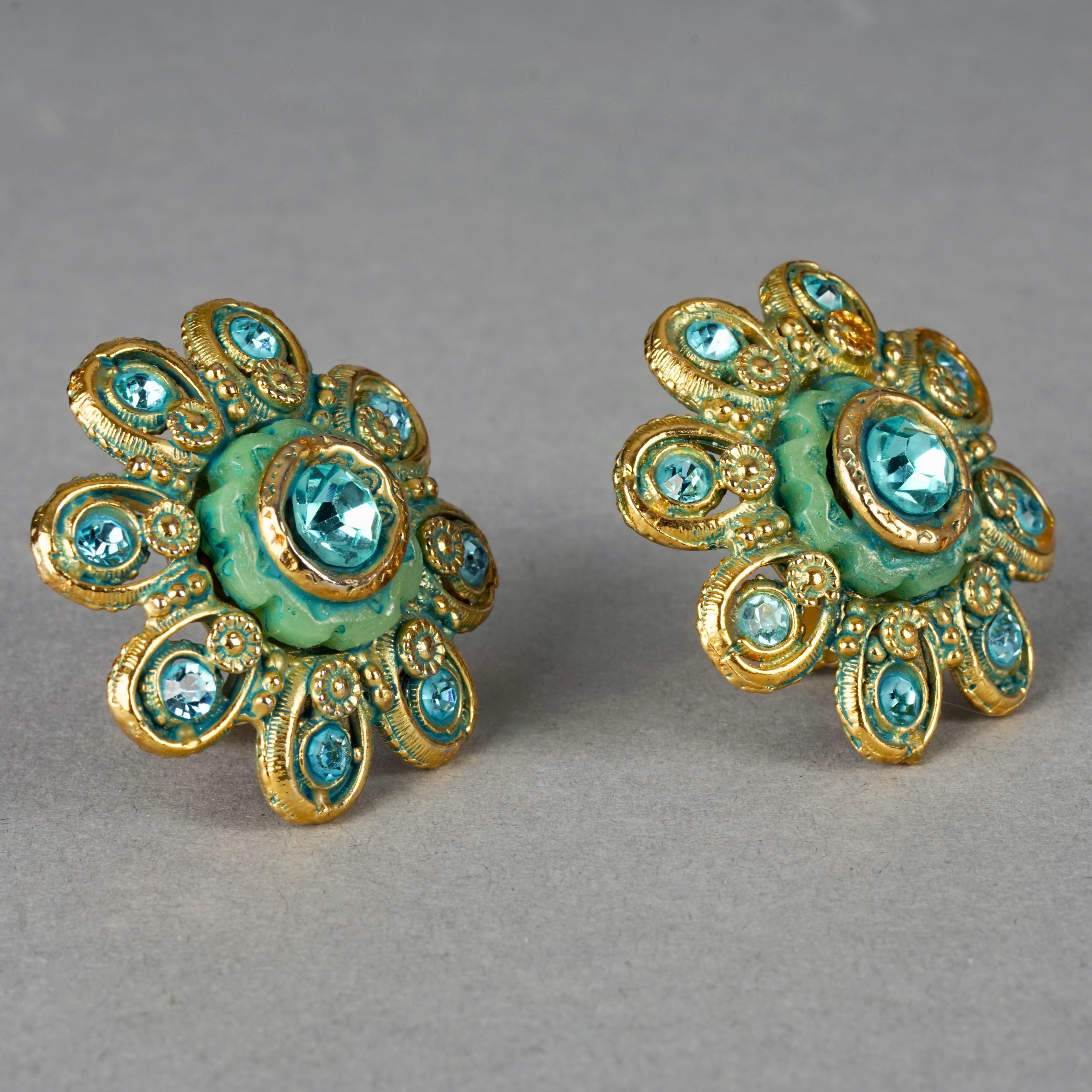 Vintage Massive KALINGER PARIS Blue Flower Resin with Rhinestones Earrings In Excellent Condition For Sale In Kingersheim, Alsace