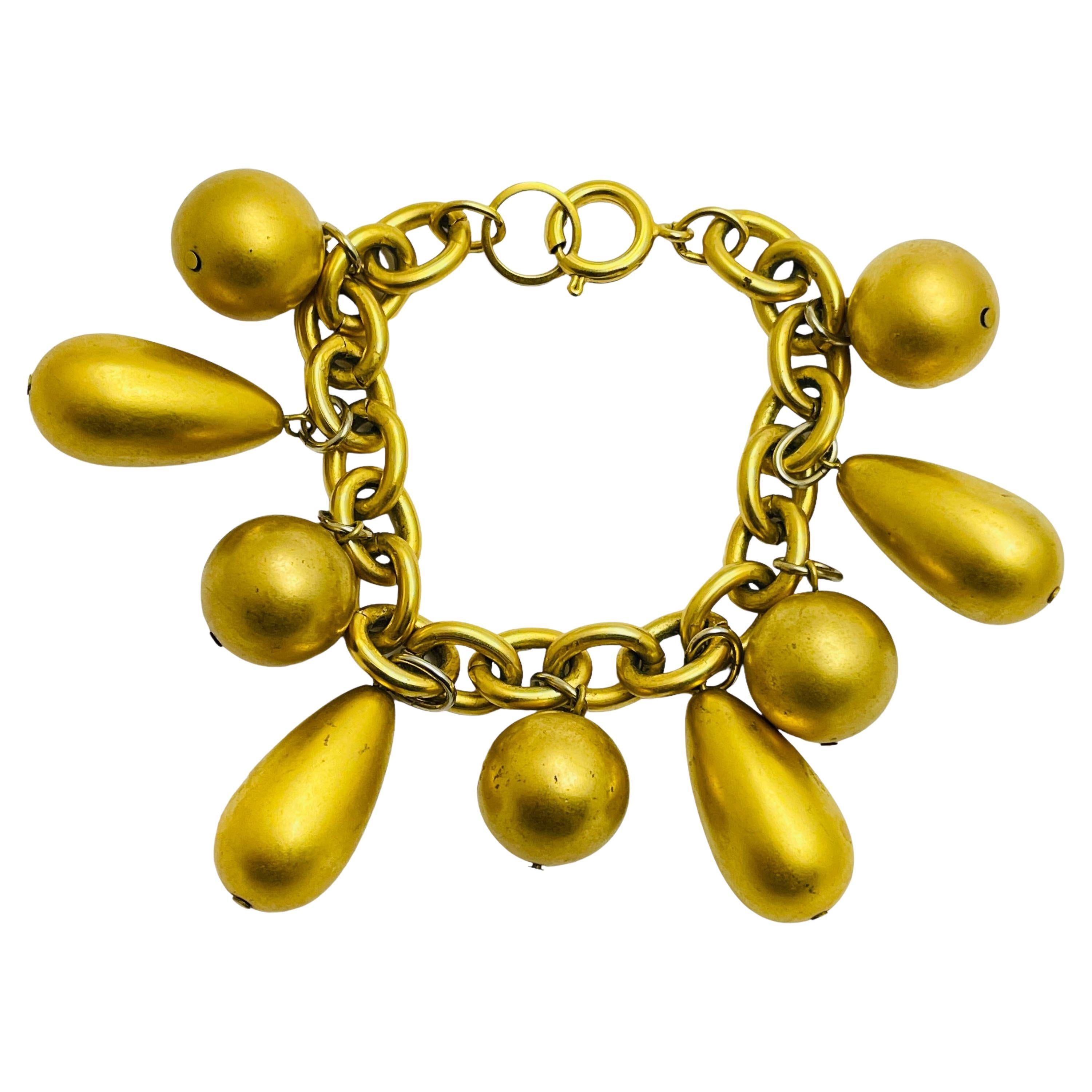 Pulsera vintage de diseño con colgante de cadena de oro mate macizo