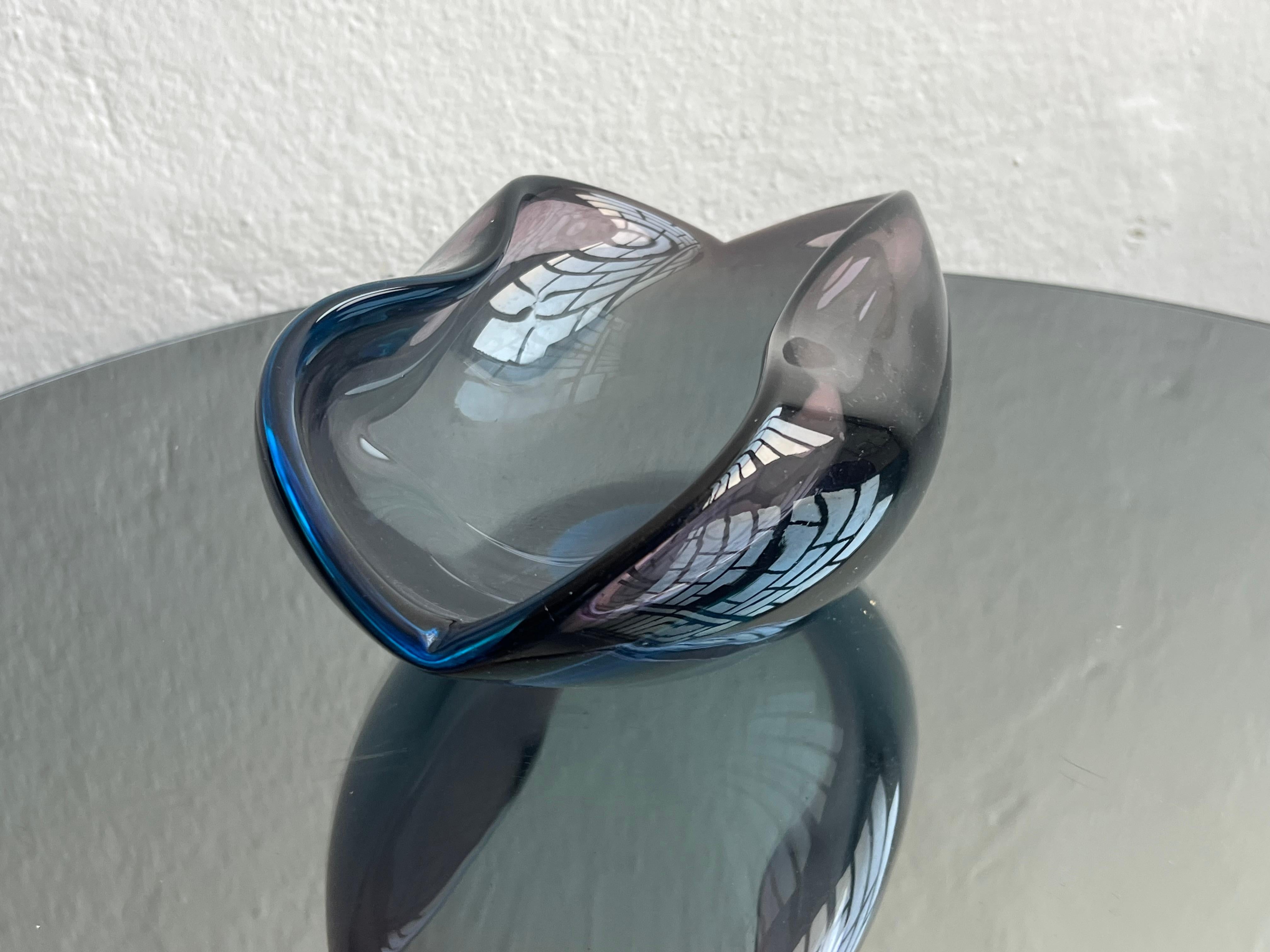 Vintage Massive Murano Glass Sommerso Schale, Blau, klares und violettes flüssiges Glas im Angebot 7