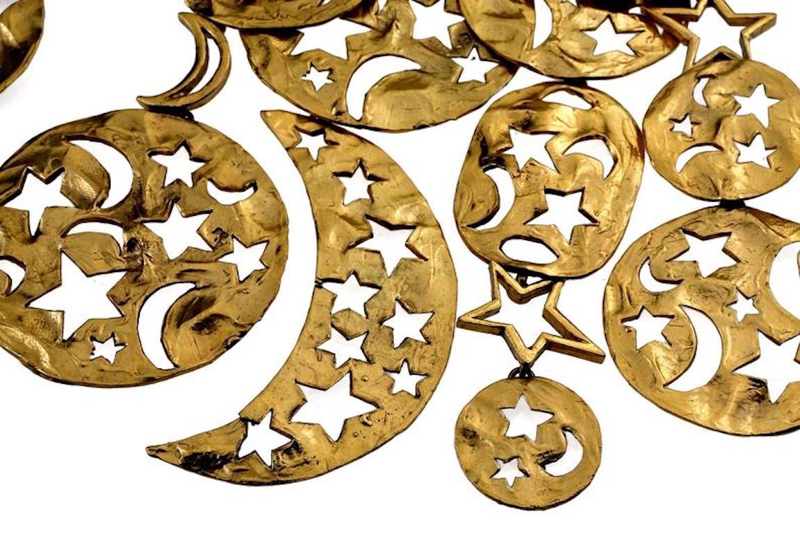 Women's Vintage Massive YVES SAINT LAURENT Ysl Gilt Stars Moon Disc Charm Necklace