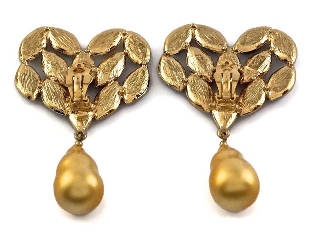 Vintage Massive YVES SAINT LAURENT Ysl Heart Cabochon Pearl Dangling Earrings 3