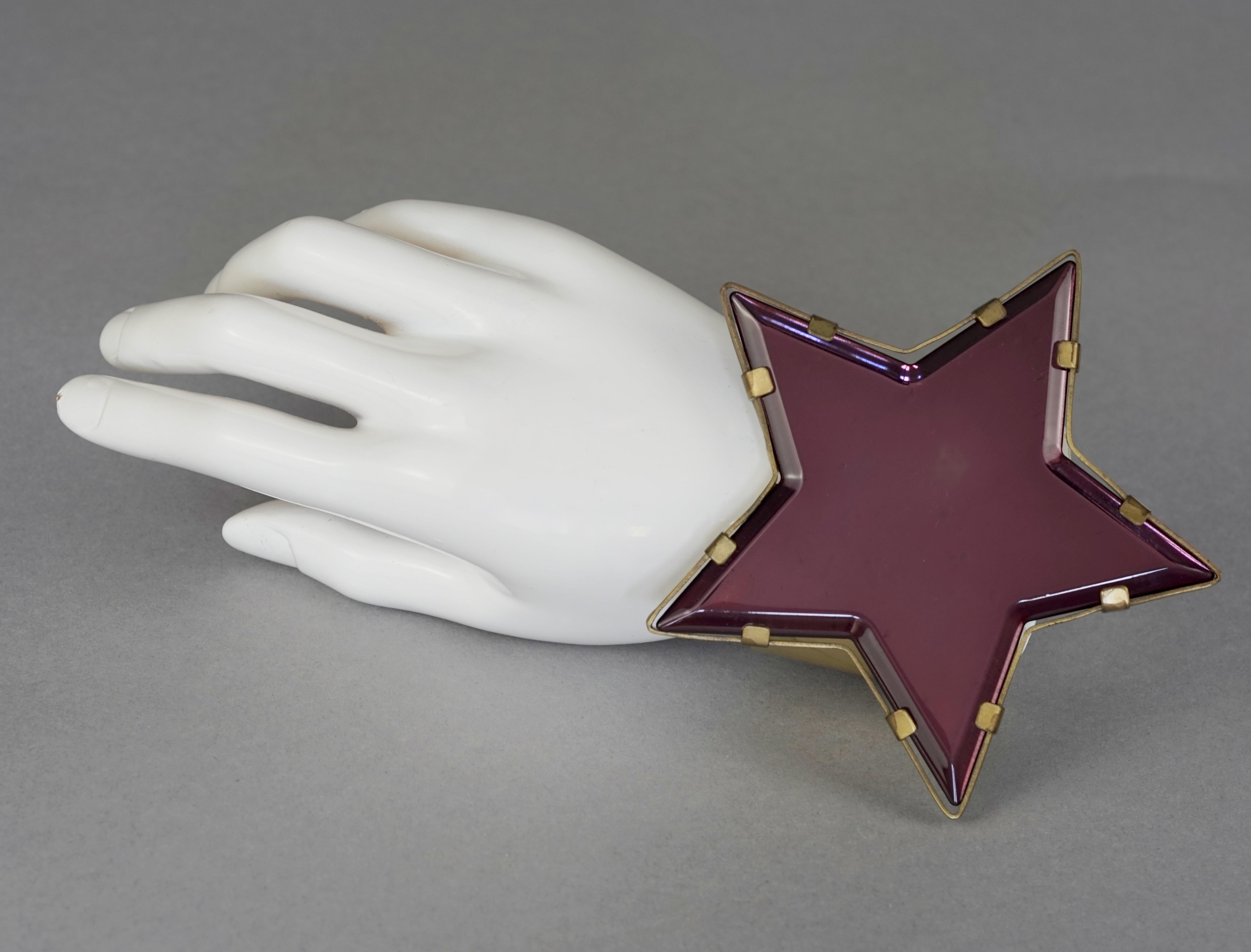 Vintage Massive YVES SAINT LAURENT Ysl Purple Star Plexiglas Cuff Bracelet For Sale 6