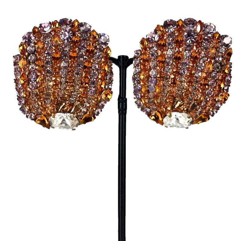 Vintage Massive YVES SAINT LAURENT Ysl Rhinestone Studded Earrings In Excellent Condition For Sale In Kingersheim, Alsace