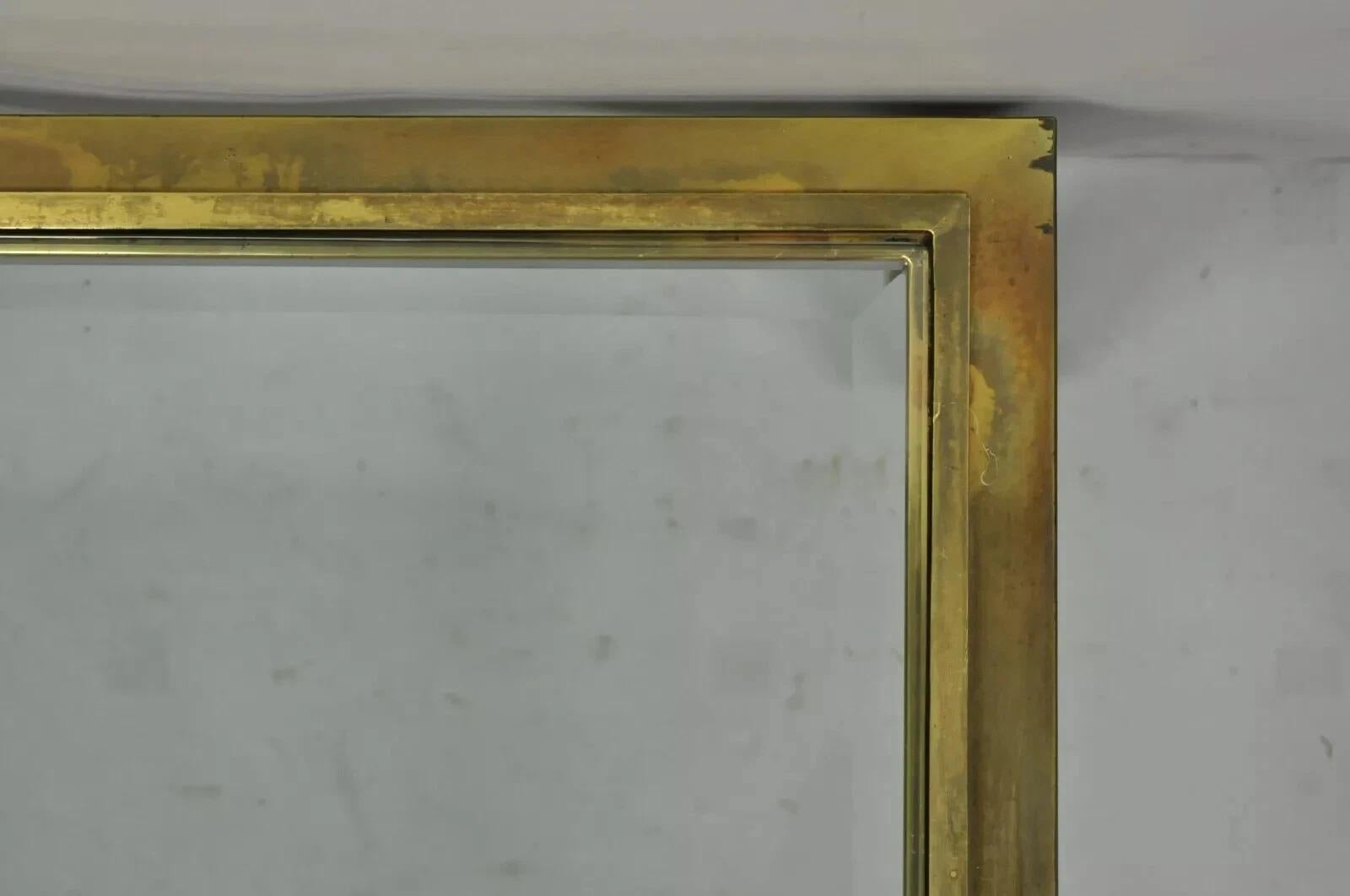 20ième siècle Table basse carrée 42