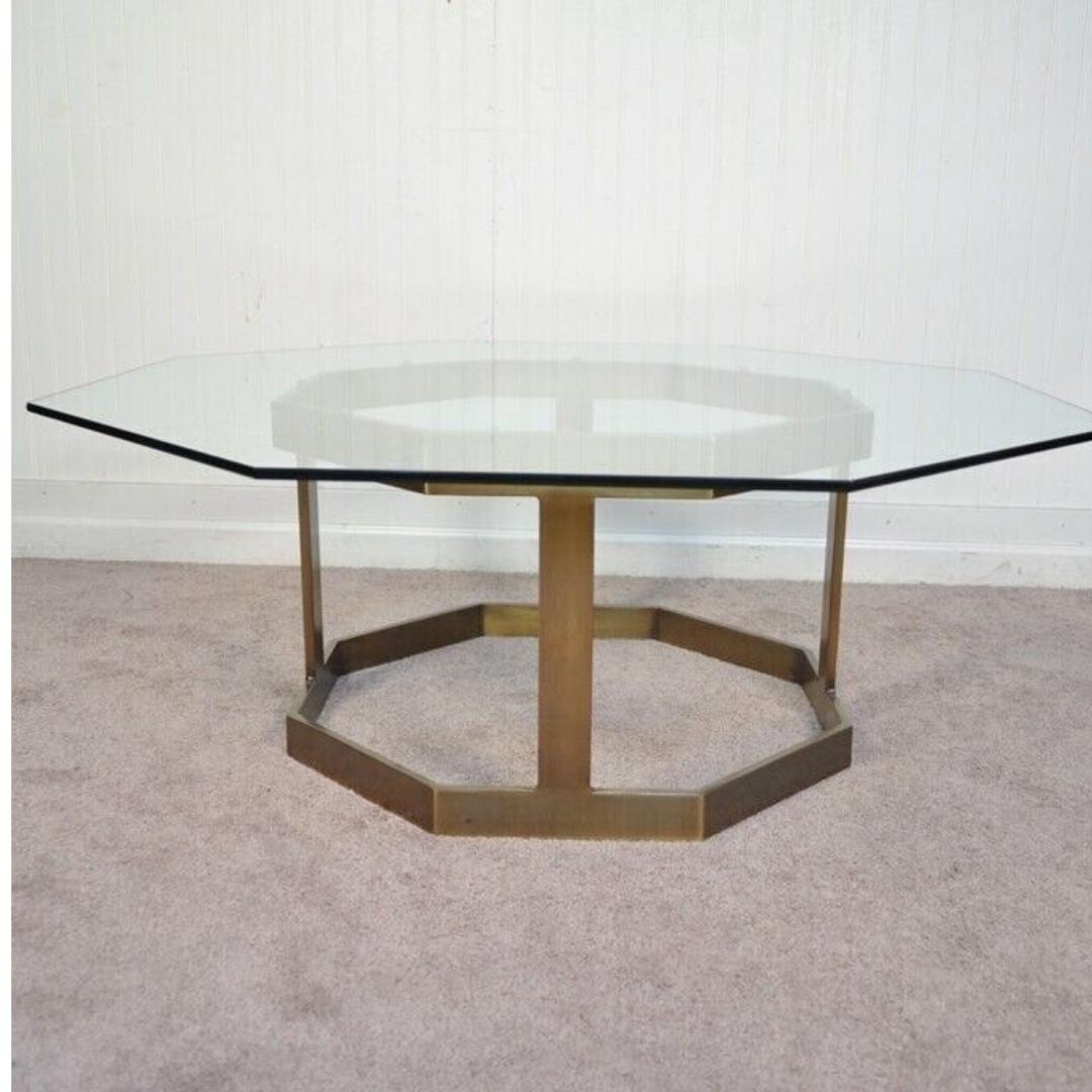 Vintage Mastercraft Hollywood Regency Brass Plated Metal Glass Top Coffee Table. Circa 1970s. Measurements: 16