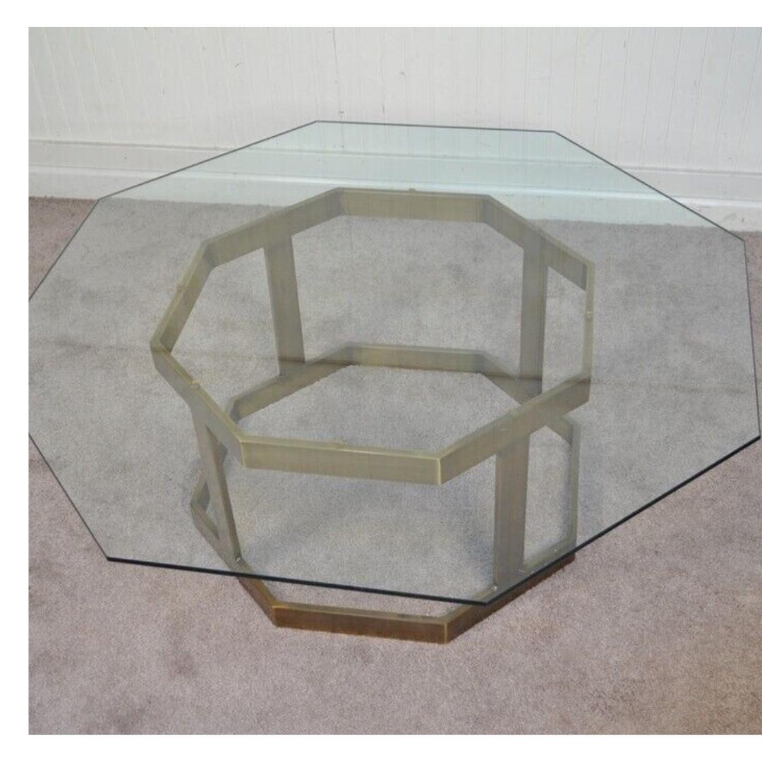 Late 20th Century Vintage Mastercraft Hollywood Regency Brass Plated & Glass Coffee Table For Sale
