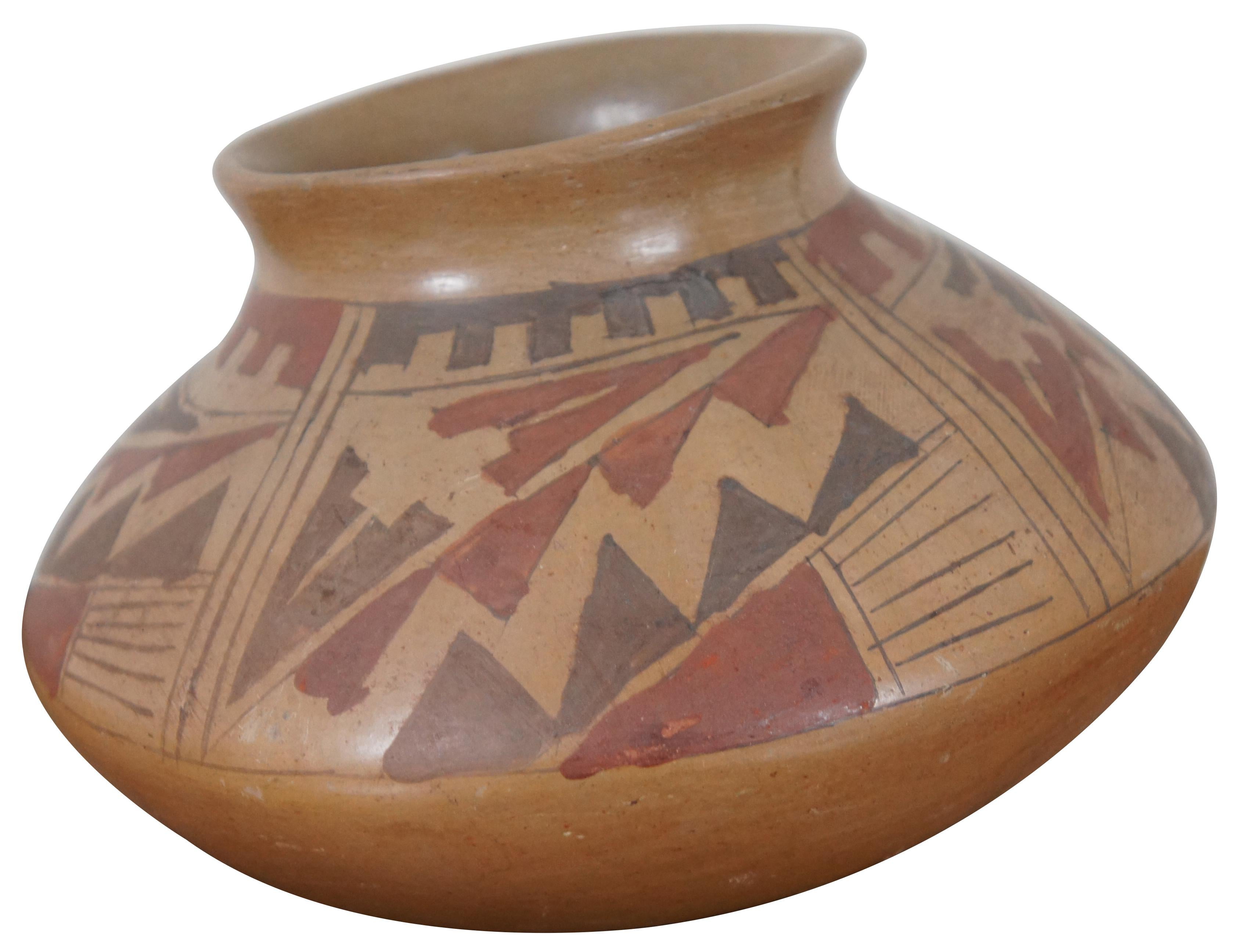 Vintage Mata Ortiz Casa Grande Native American Pueblo Pottery Vase Jar Pot In Good Condition In Dayton, OH