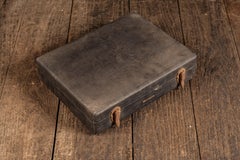 Vintage MATACO Knobs and Fixtures Salesman Sample Case