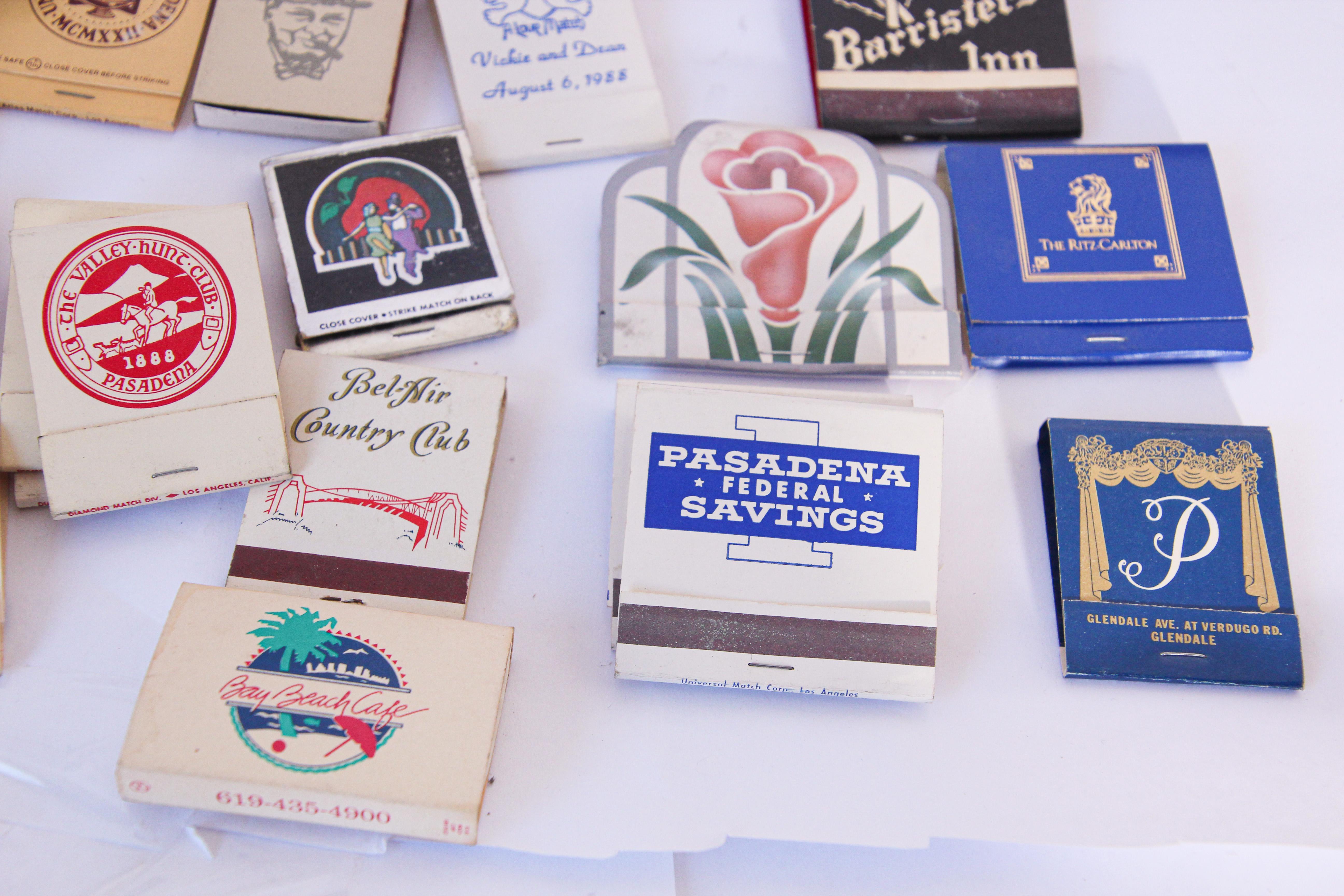 Vintage Matchbook collections.
Mixed vintage matchbook covers mostly 1960s-1980s.
Lot 50 mixed vintage matchbooks variety pack of advertisement retro ephemera.