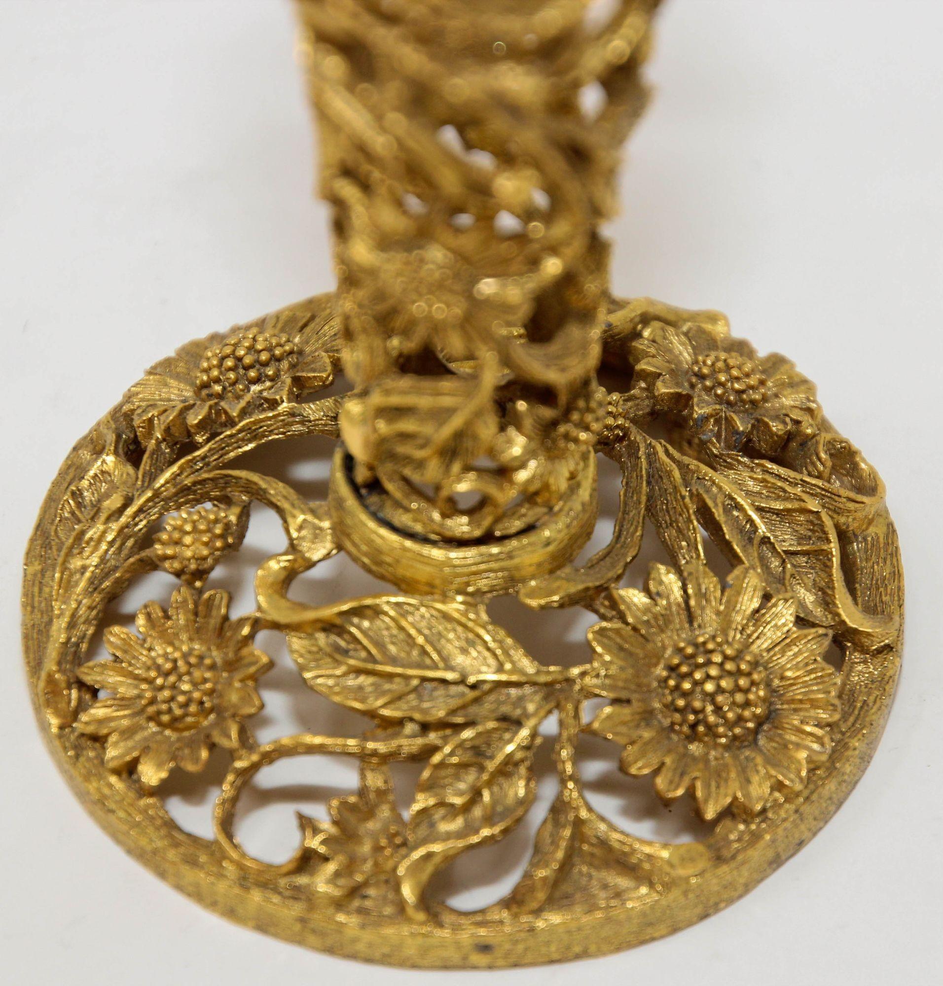 Matson - Vase à bourgeons filigrane en métal doré des années 1940 en vente 2